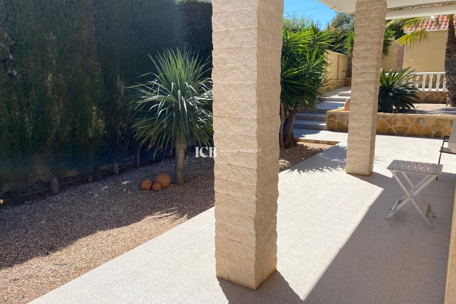 Revente - Maison individuelle -
San Miguel de Salinas - El Galan