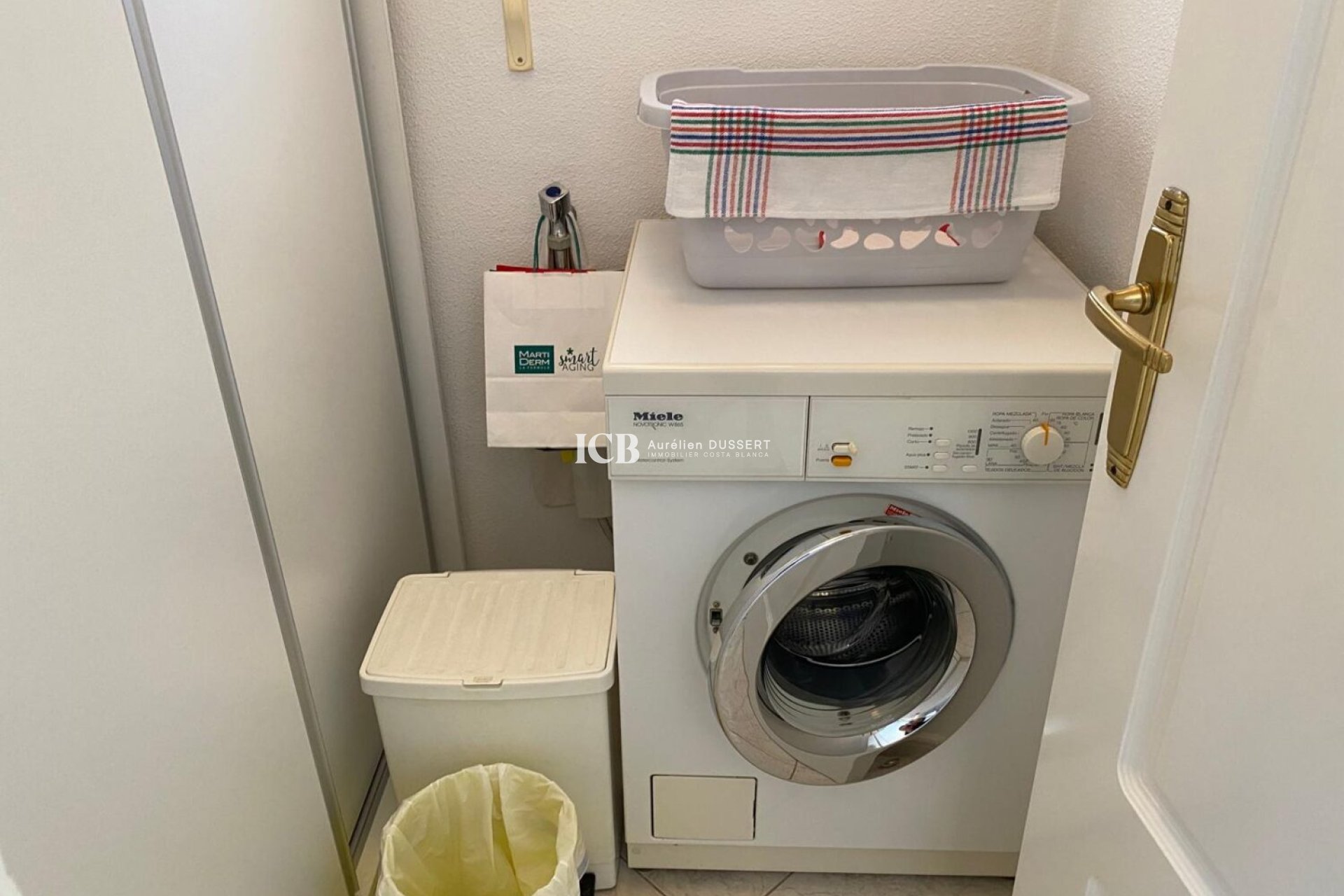 Revente - Maison individuelle -
San Miguel de Salinas - El Galan