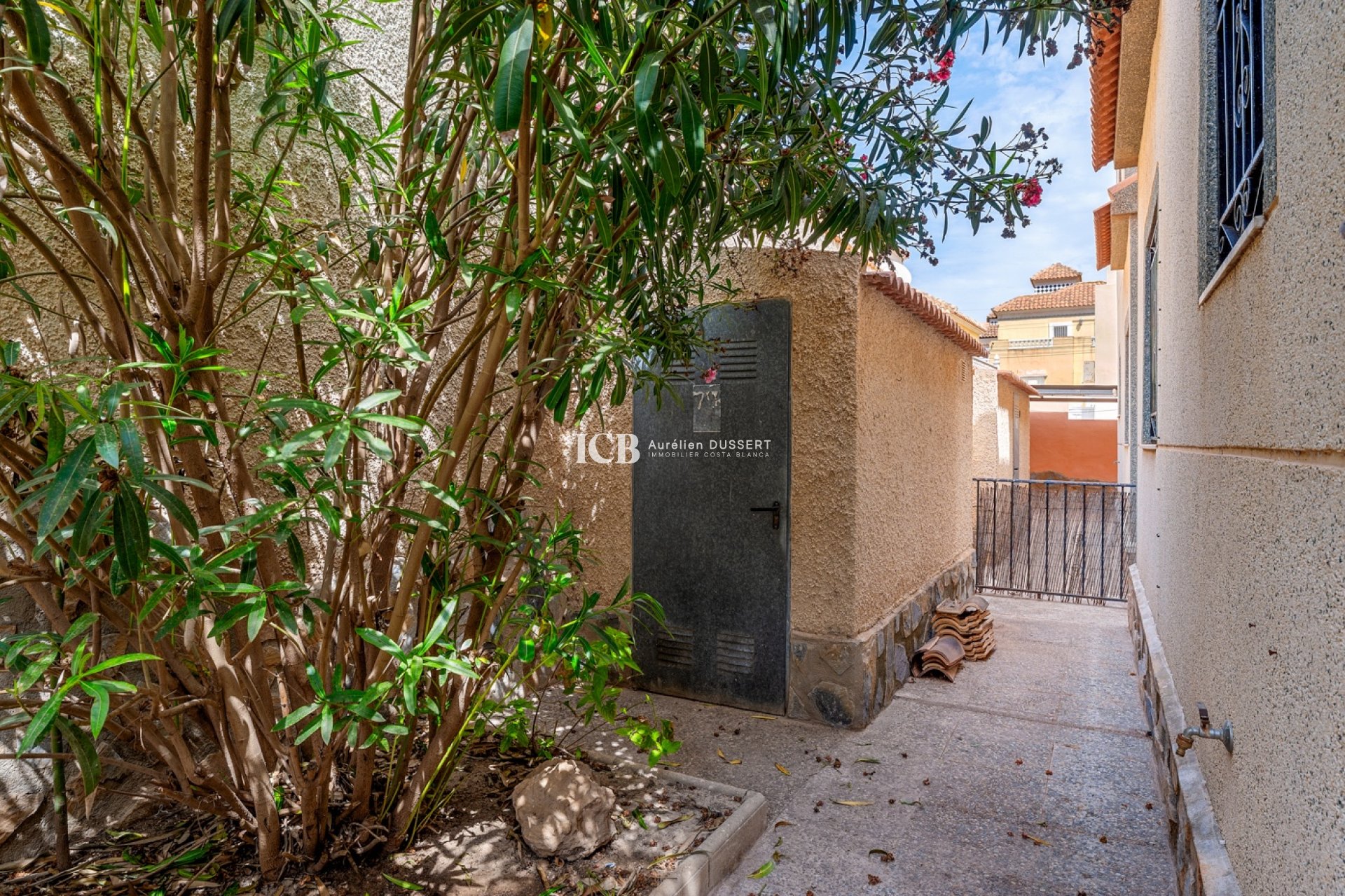Revente - Maison individuelle -
San Miguel de Salinas - El Galan