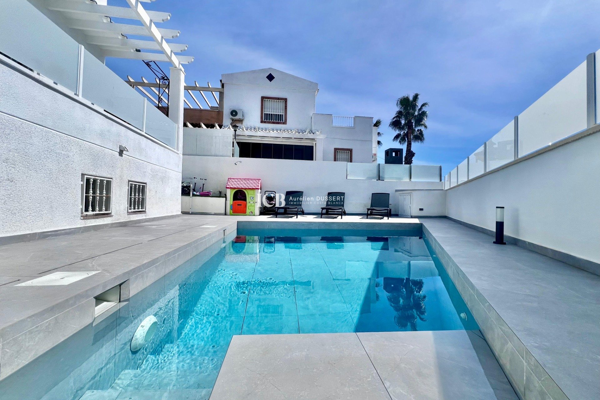 Revente - Maison individuelle -
San Miguel de Salinas - Las filipinas