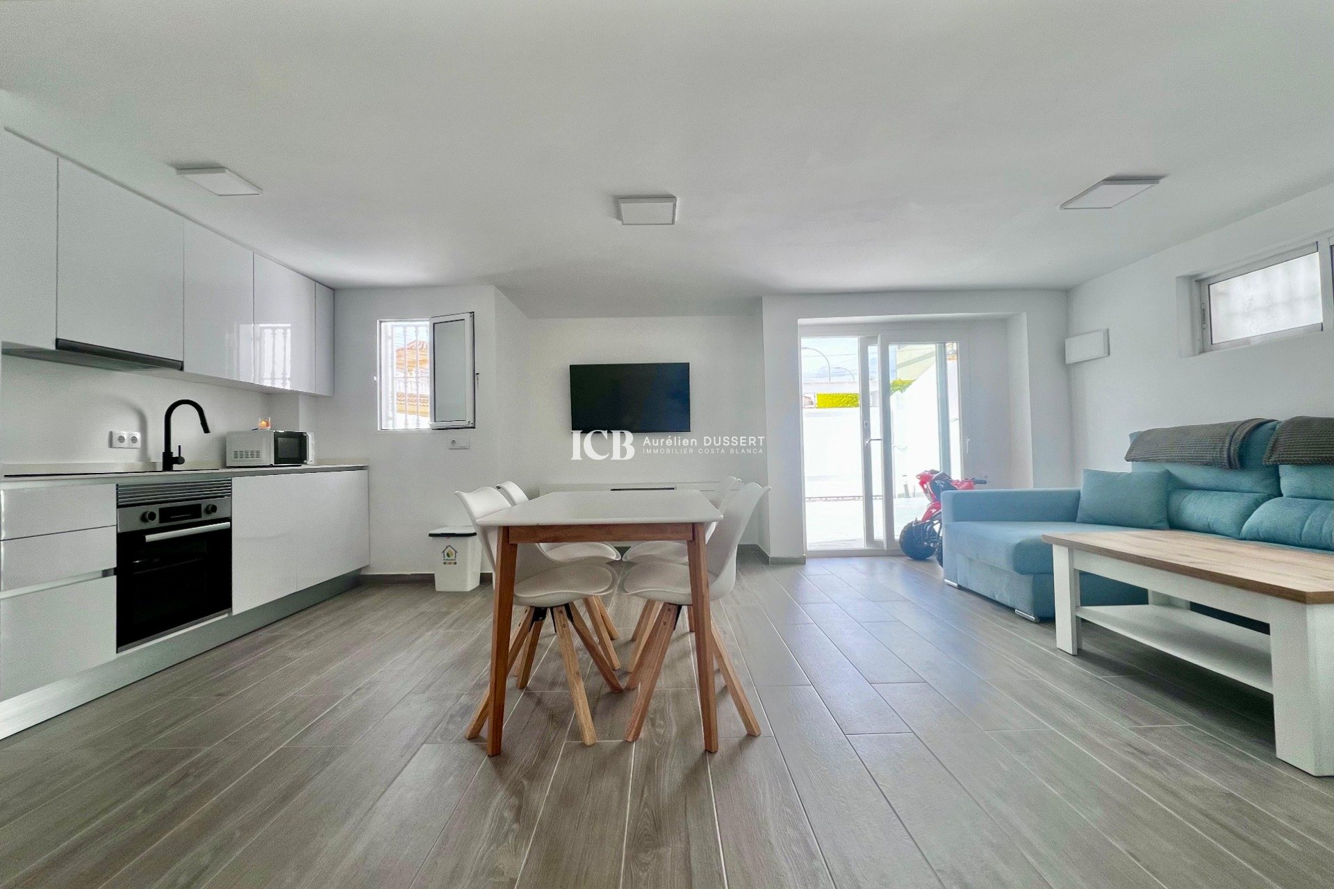 Revente - Maison individuelle -
San Miguel de Salinas - Las filipinas