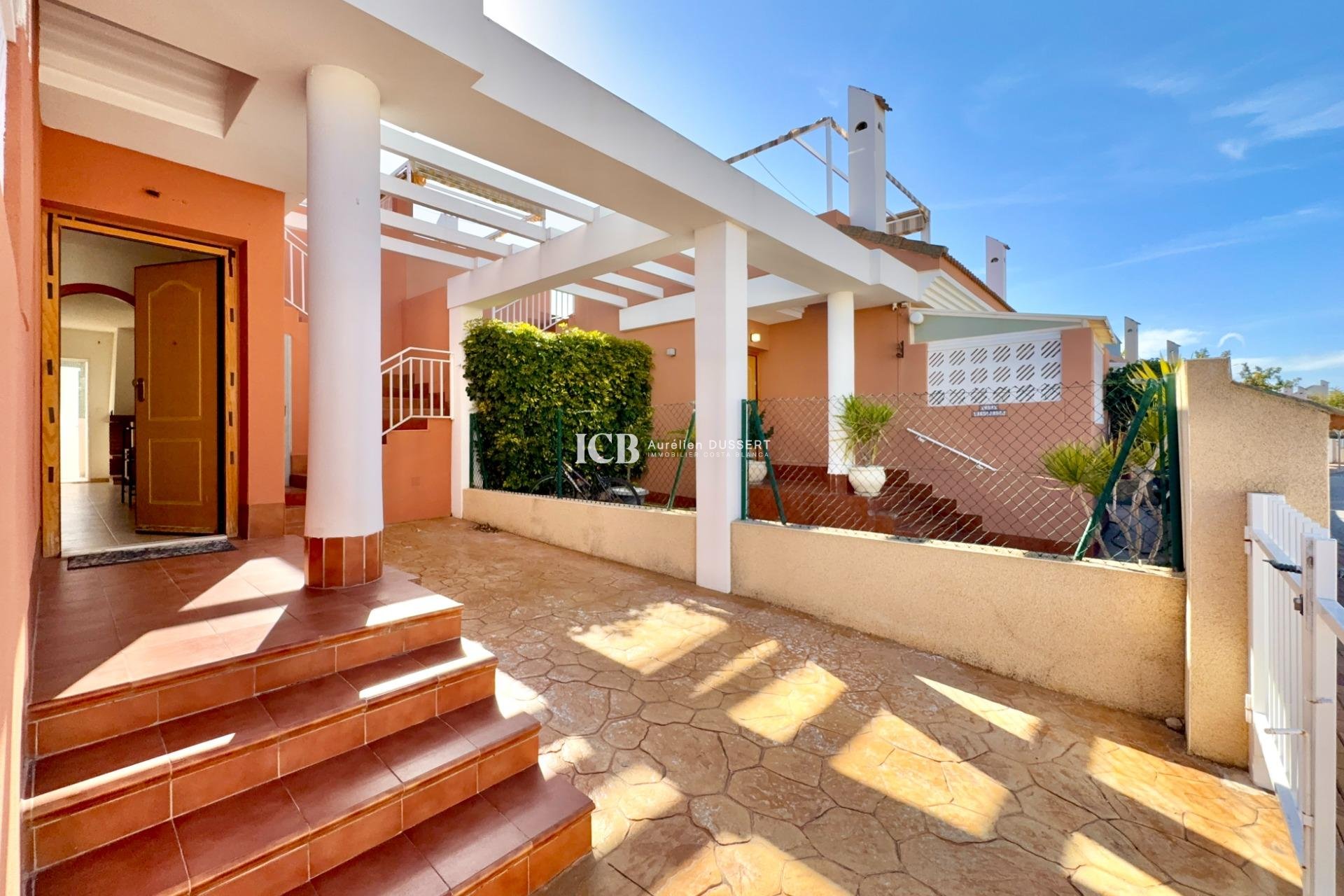 Revente - Maison mitoyenne -
Gran Alacant