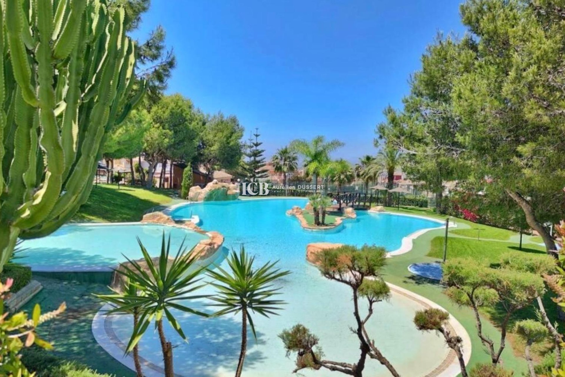 Revente - Maison mitoyenne -
Gran Alacant