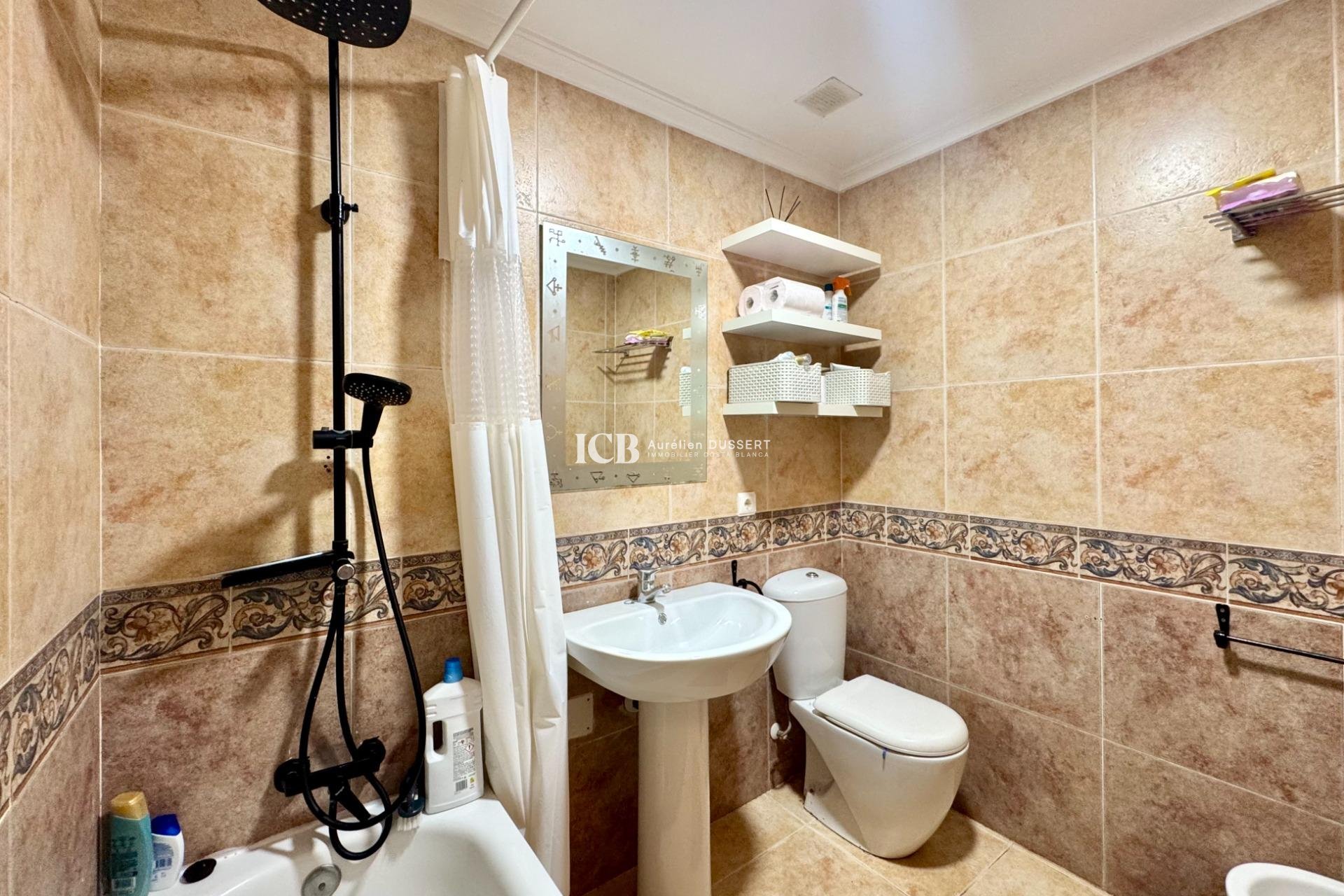 Revente - Maison mitoyenne -
Gran Alacant