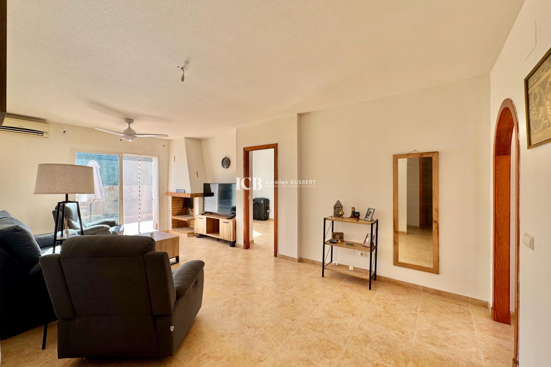 Revente - Maison mitoyenne -
Gran Alacant