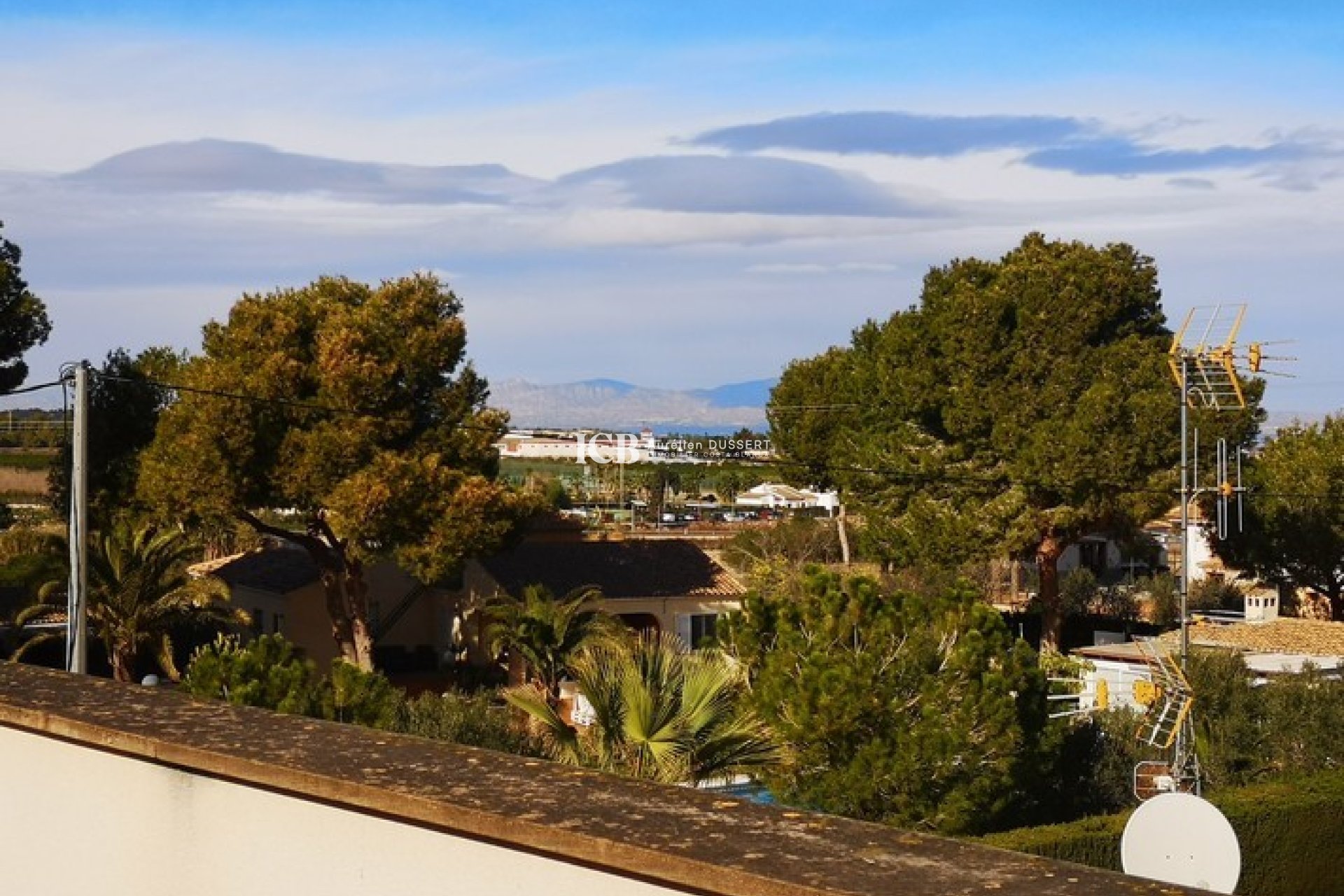 Revente - Maison mitoyenne -
Los Montesinos - La Herrada