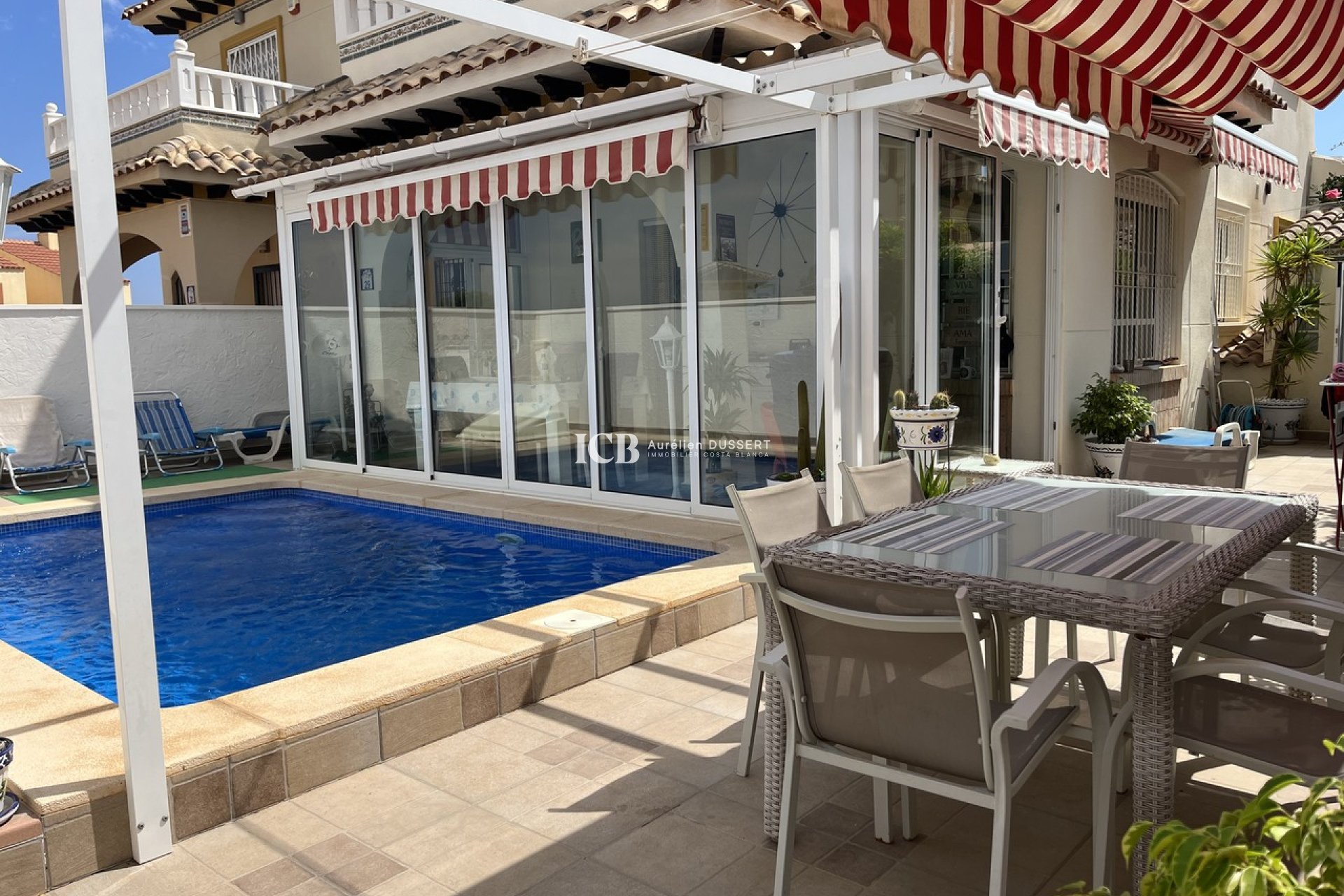 Revente - Maison mitoyenne -
Orihuela Costa - Cabo Roig