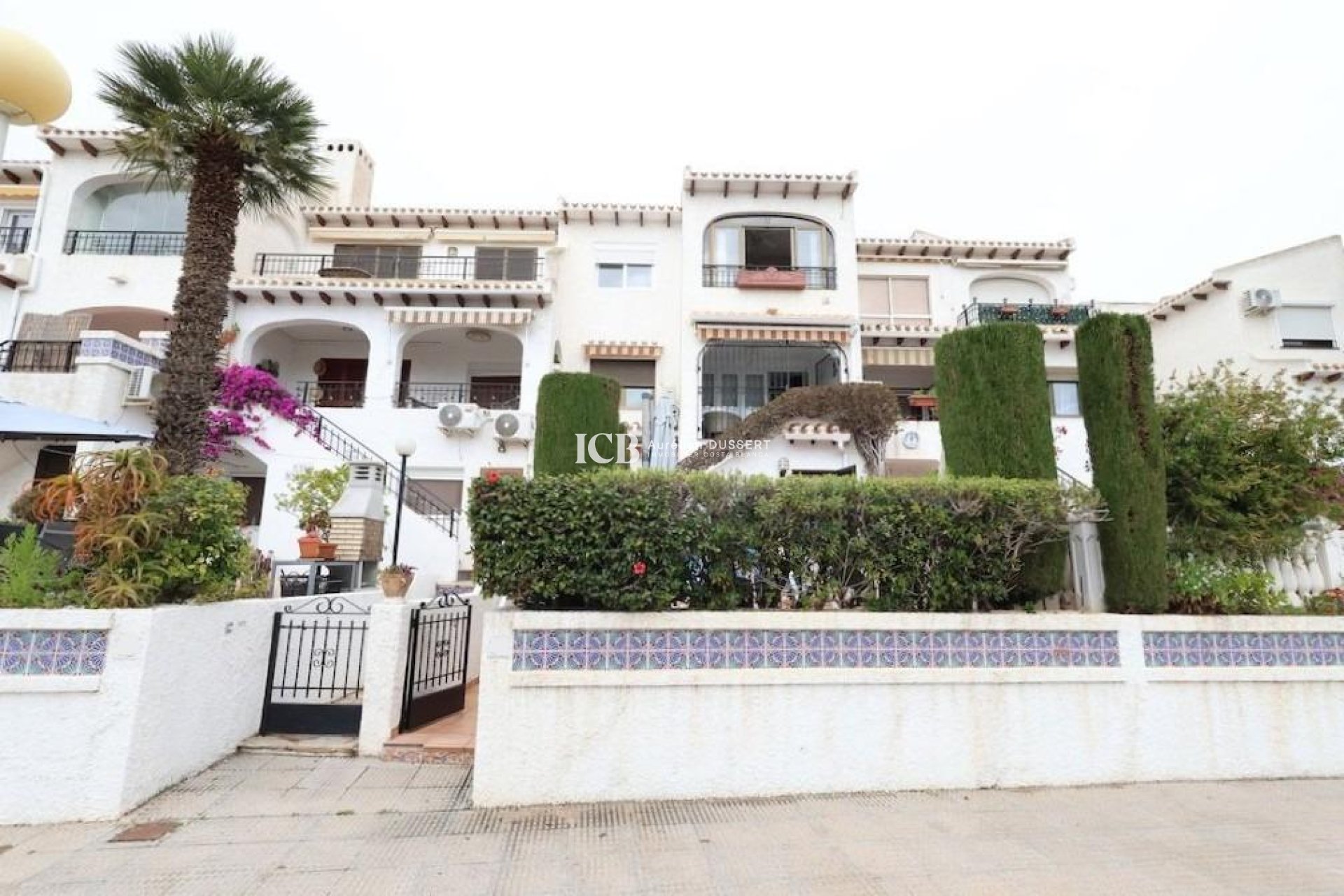 Revente - Maison mitoyenne -
Orihuela Costa - Cabo Roig