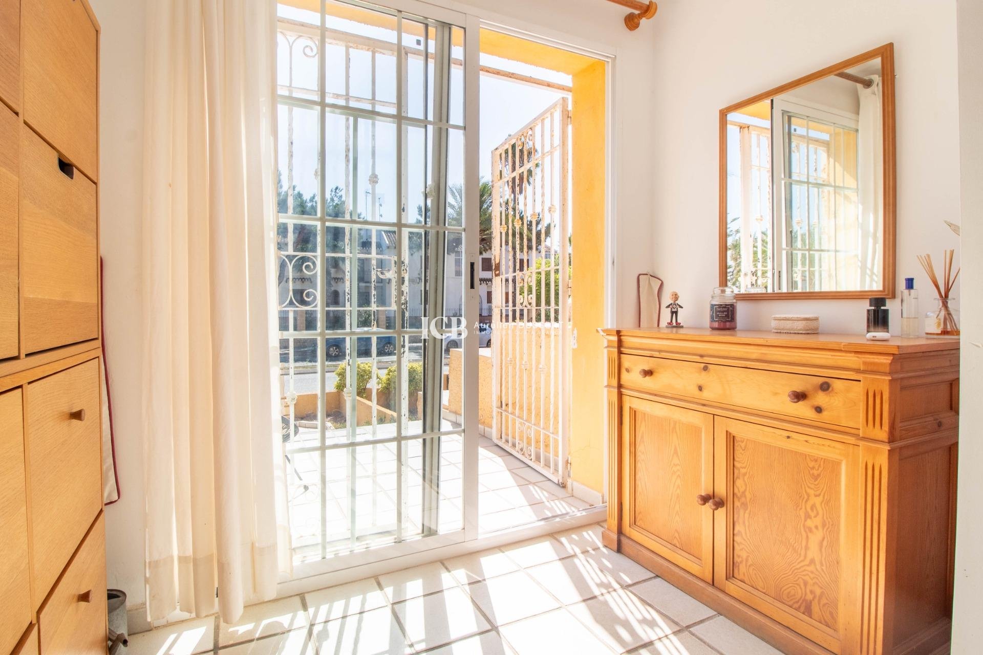 Revente - Maison mitoyenne -
Orihuela Costa - Cabo Roig