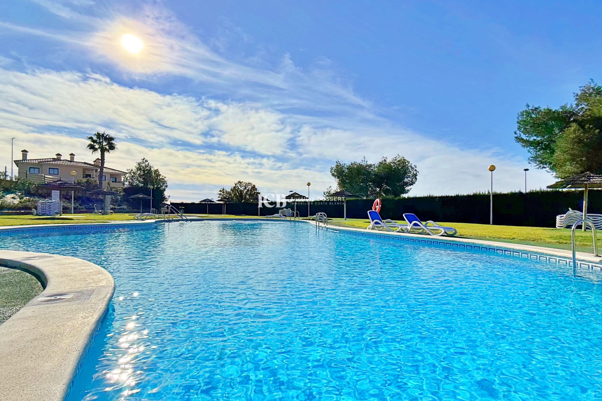 Revente - Maison mitoyenne -
Orihuela Costa - Campoamor Golf