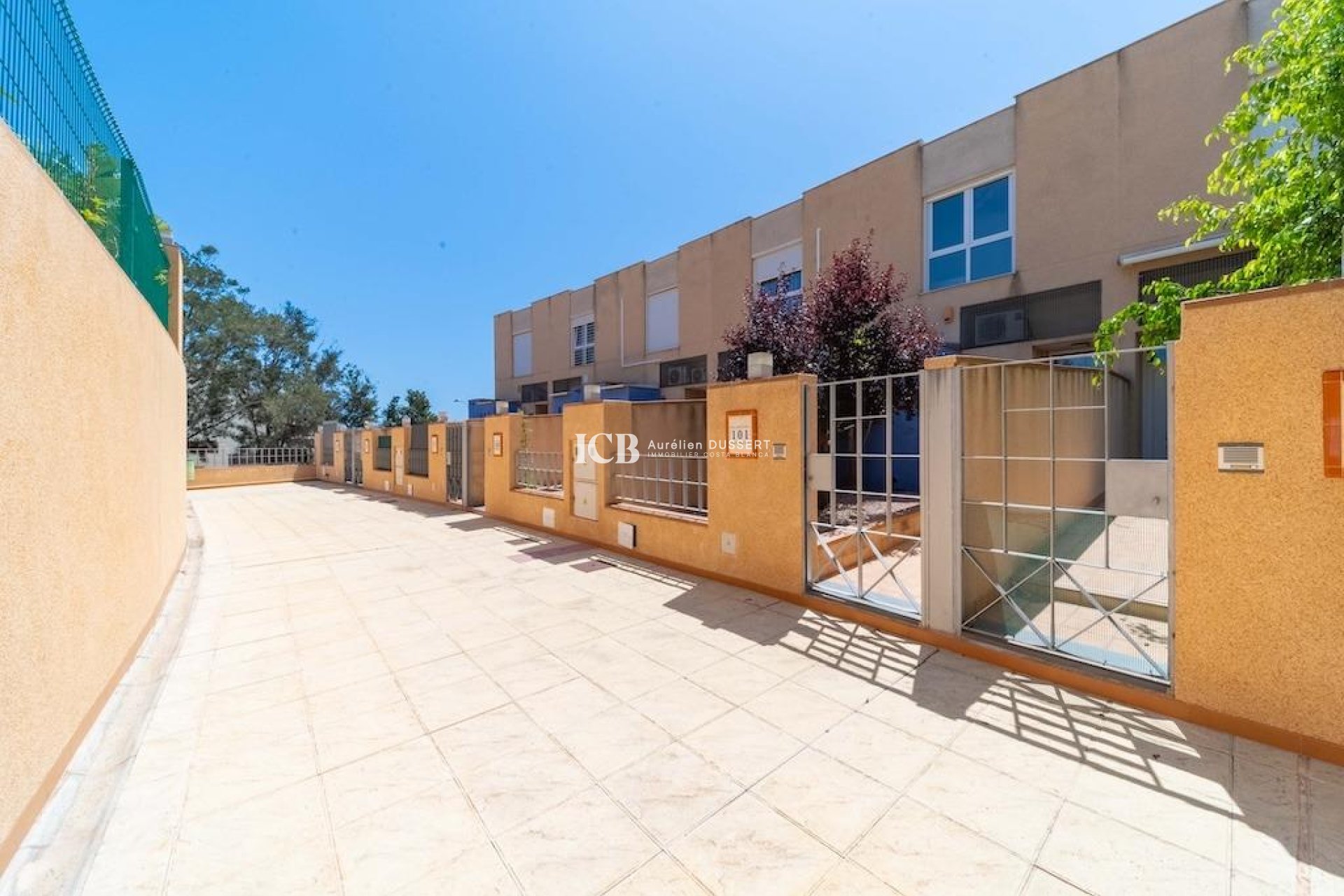 Revente - Maison mitoyenne -
Orihuela Costa - Campoamor
