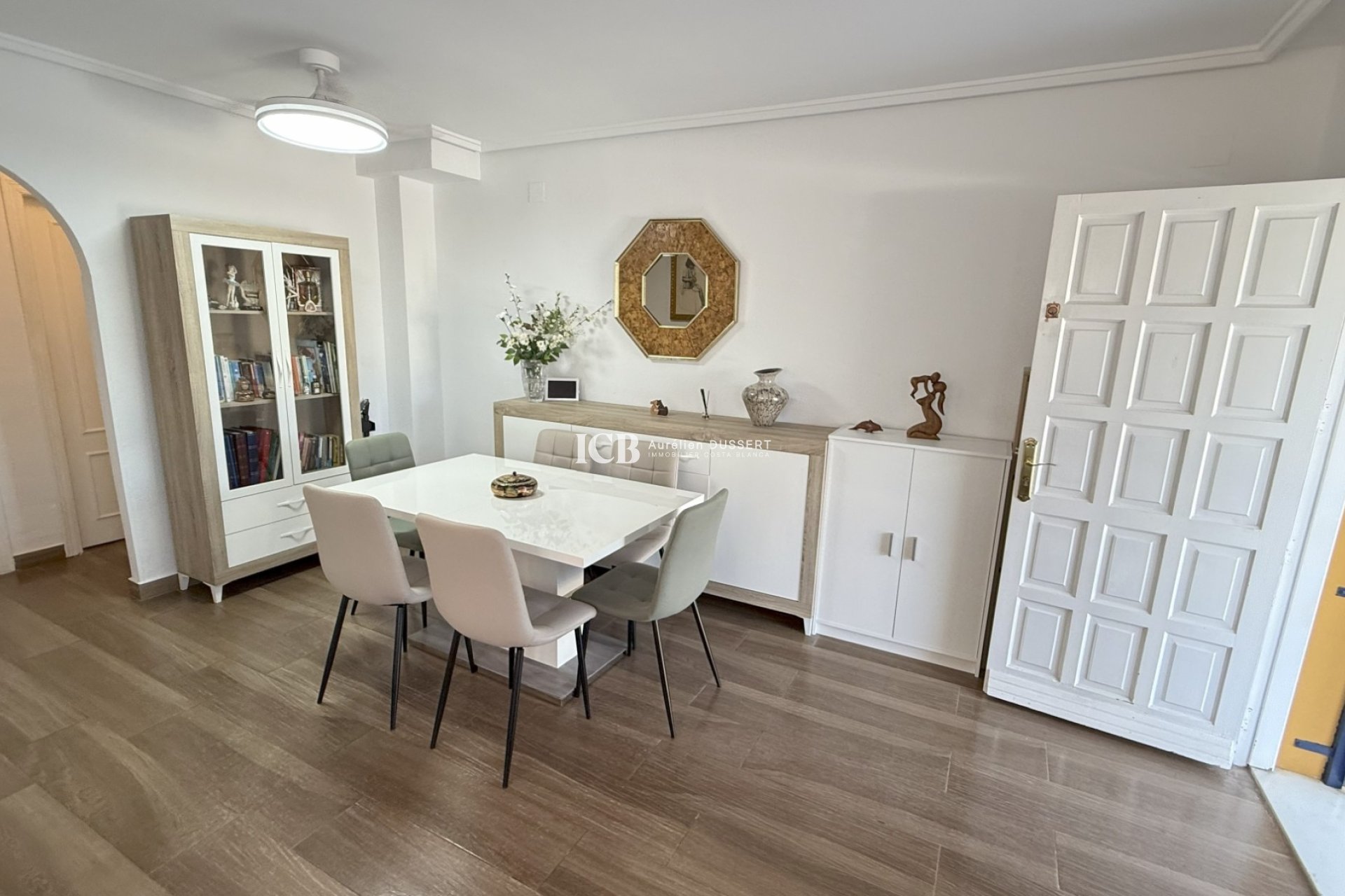 Revente - Maison mitoyenne -
Orihuela Costa - La Florida