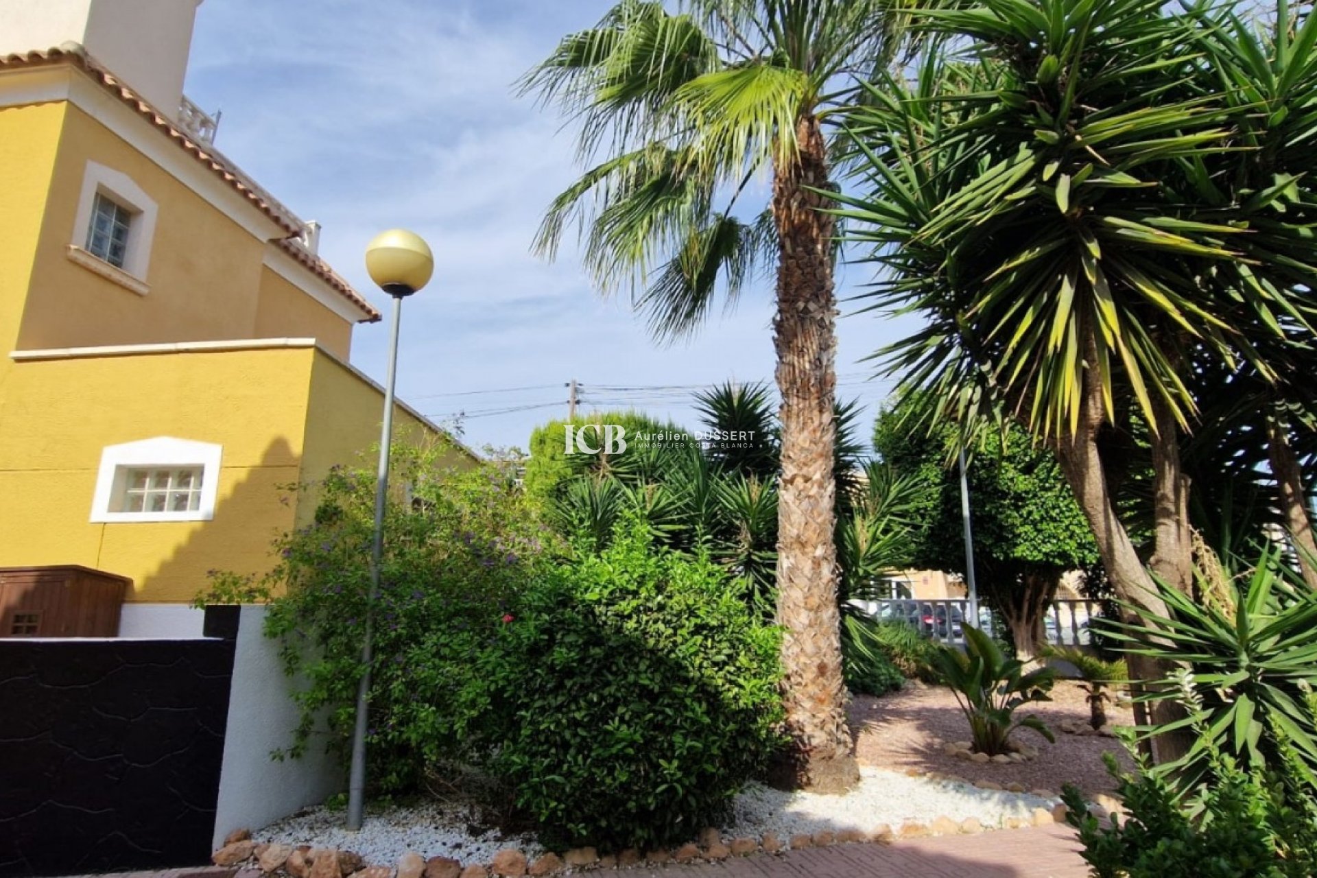 Revente - Maison mitoyenne -
Orihuela Costa - La Florida