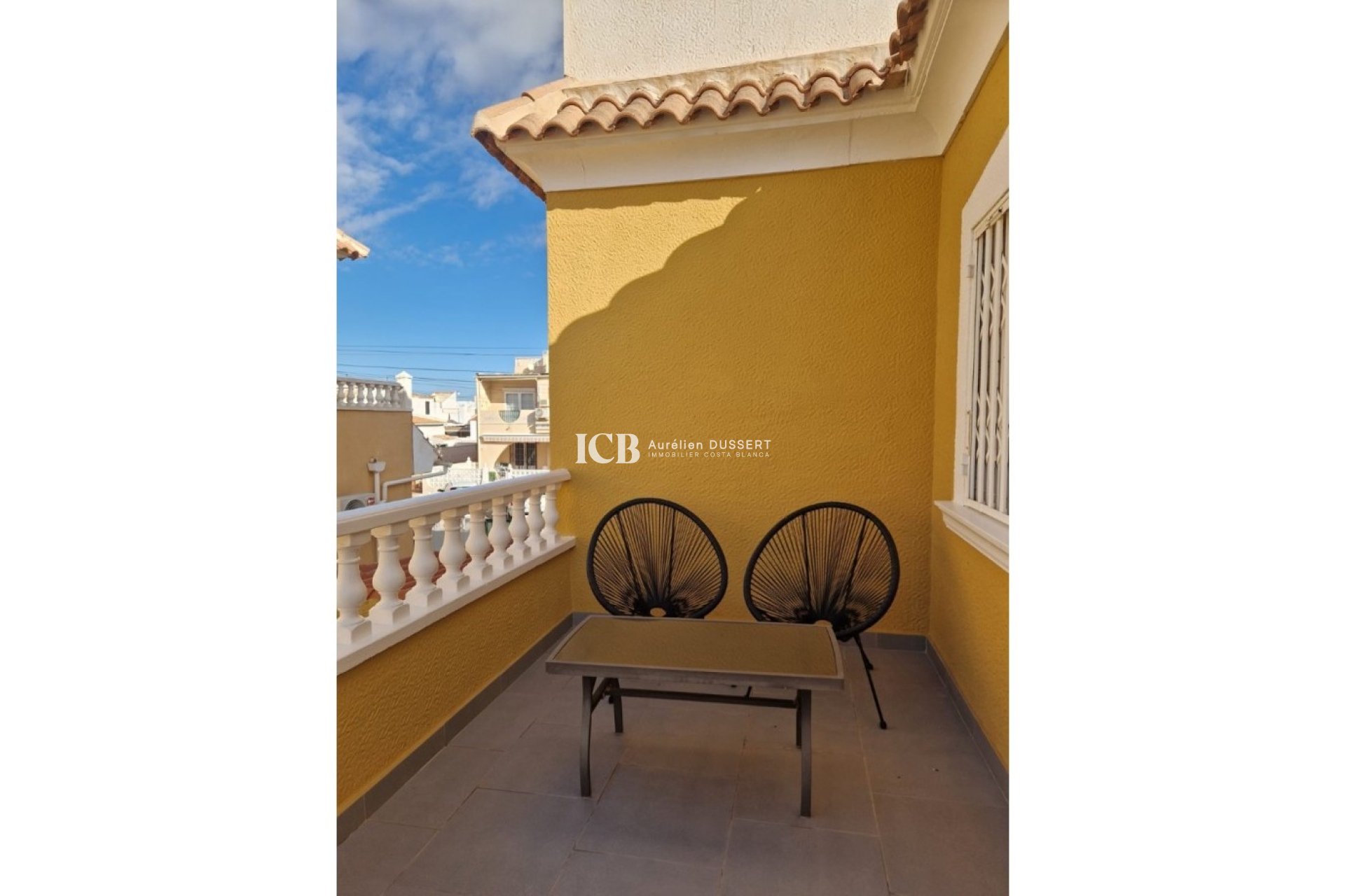 Revente - Maison mitoyenne -
Orihuela Costa - La Florida