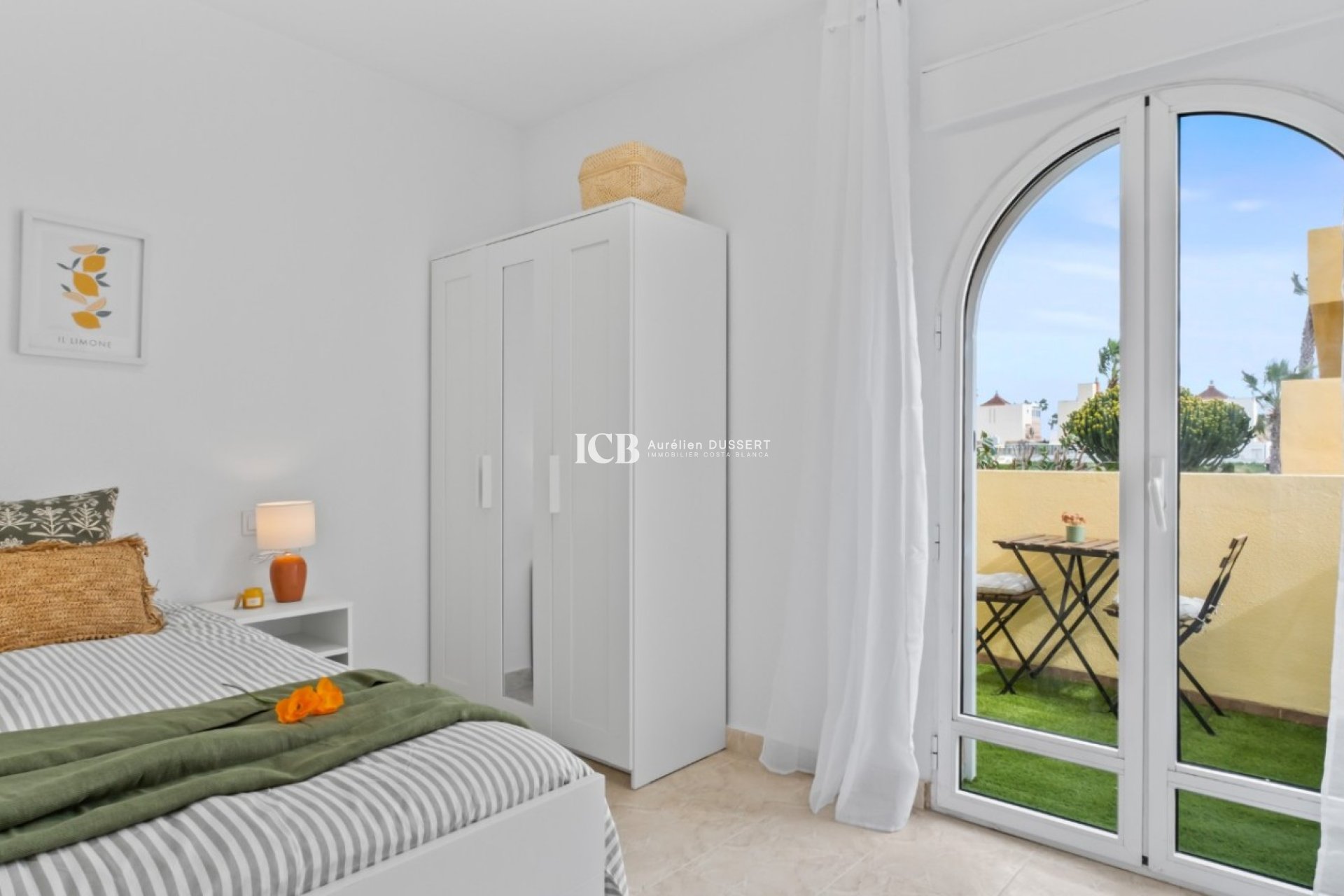 Revente - Maison mitoyenne -
Orihuela Costa - La Florida