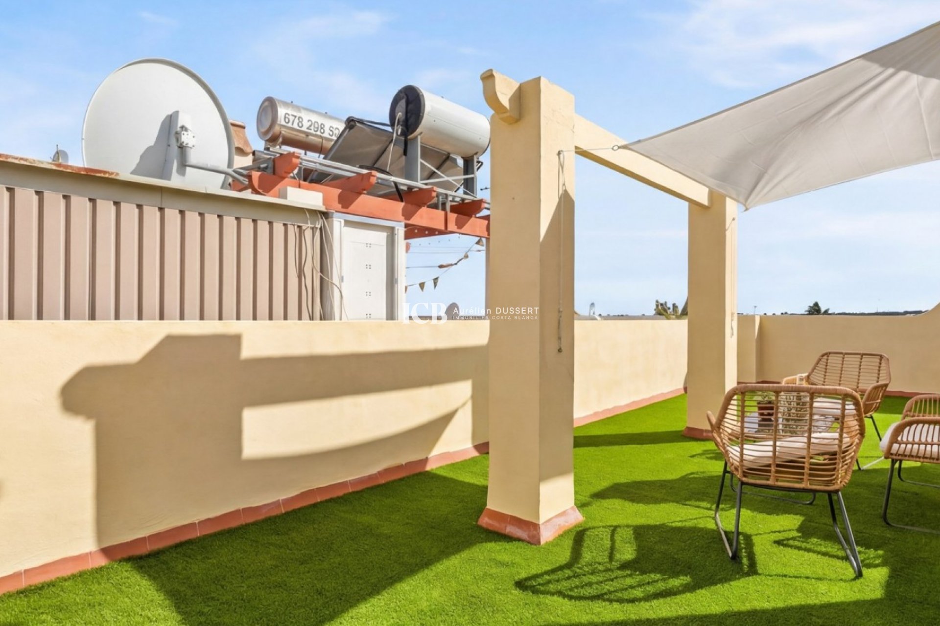 Revente - Maison mitoyenne -
Orihuela Costa - La Florida