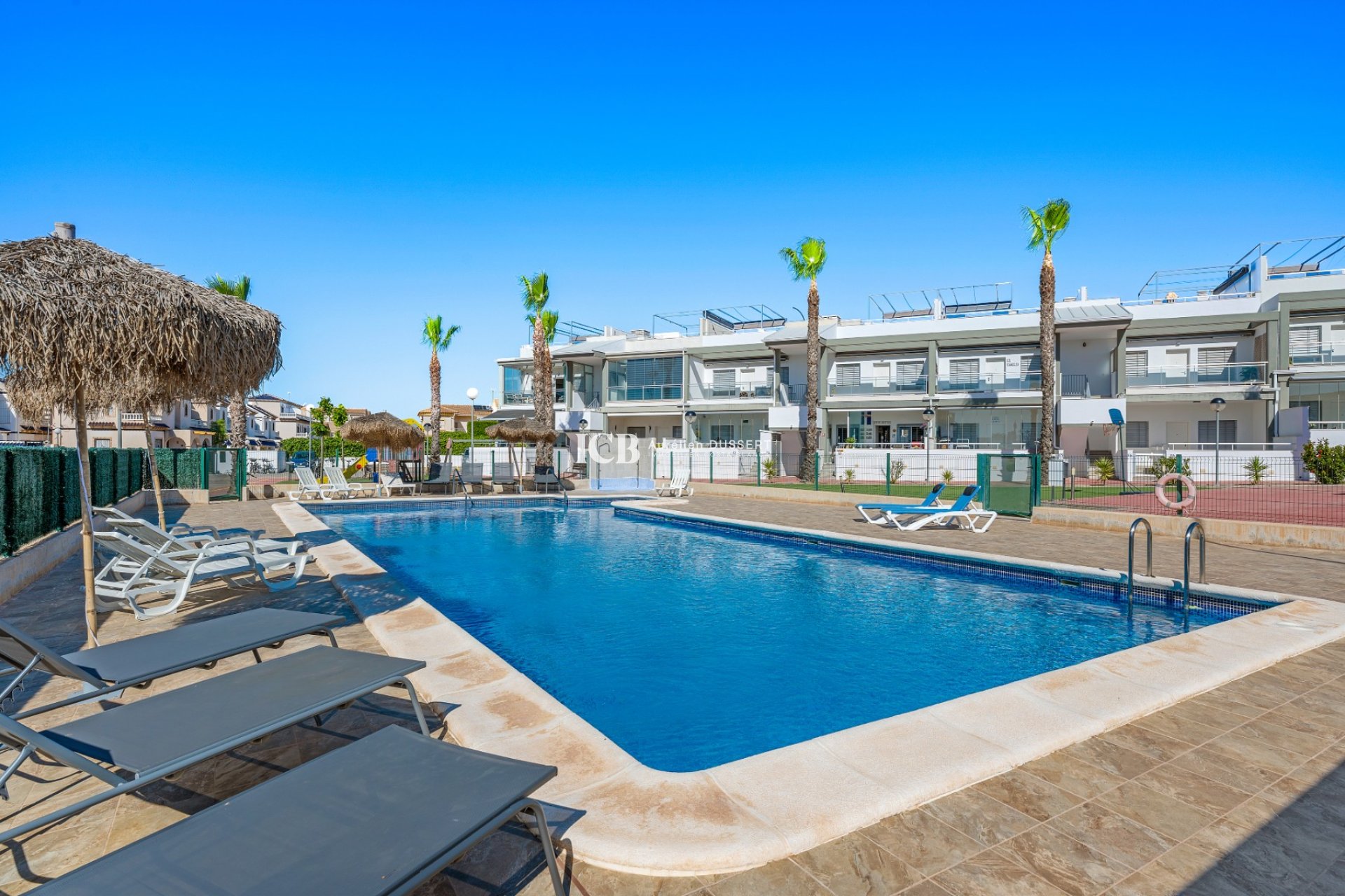 Revente - Maison mitoyenne -
Orihuela Costa - La Florida