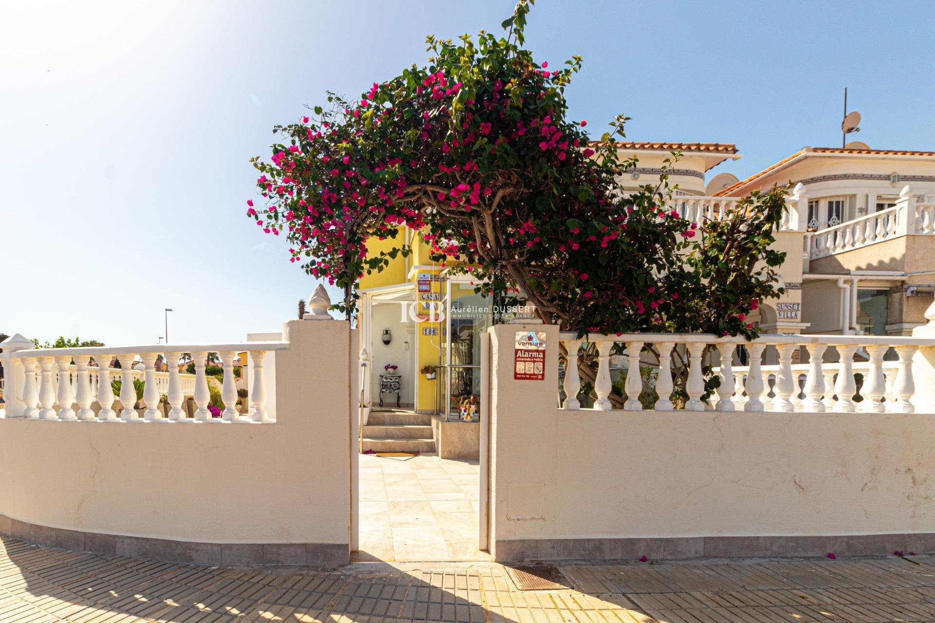 Revente - Maison mitoyenne -
Orihuela Costa - La Regia