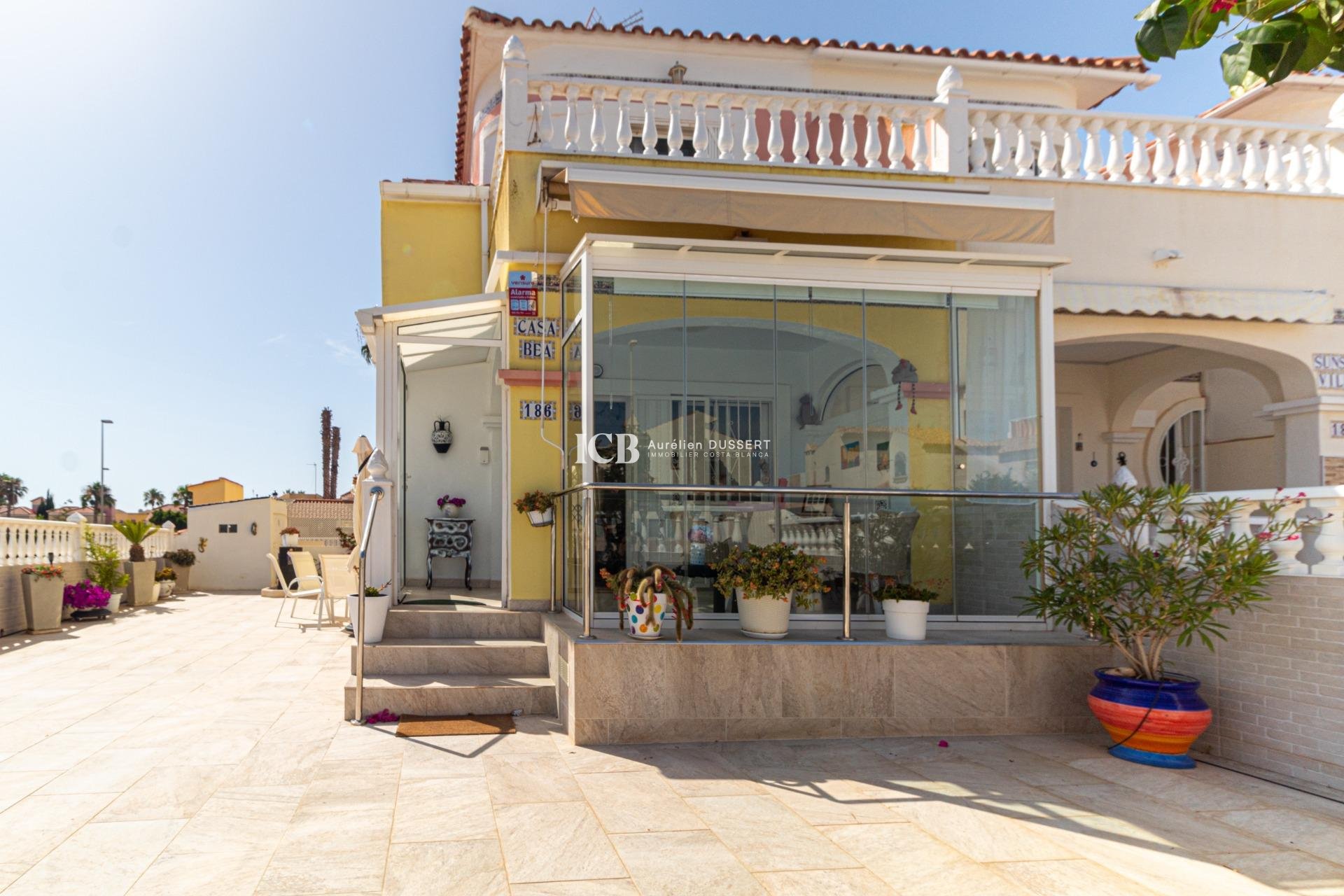 Revente - Maison mitoyenne -
Orihuela Costa - La Regia