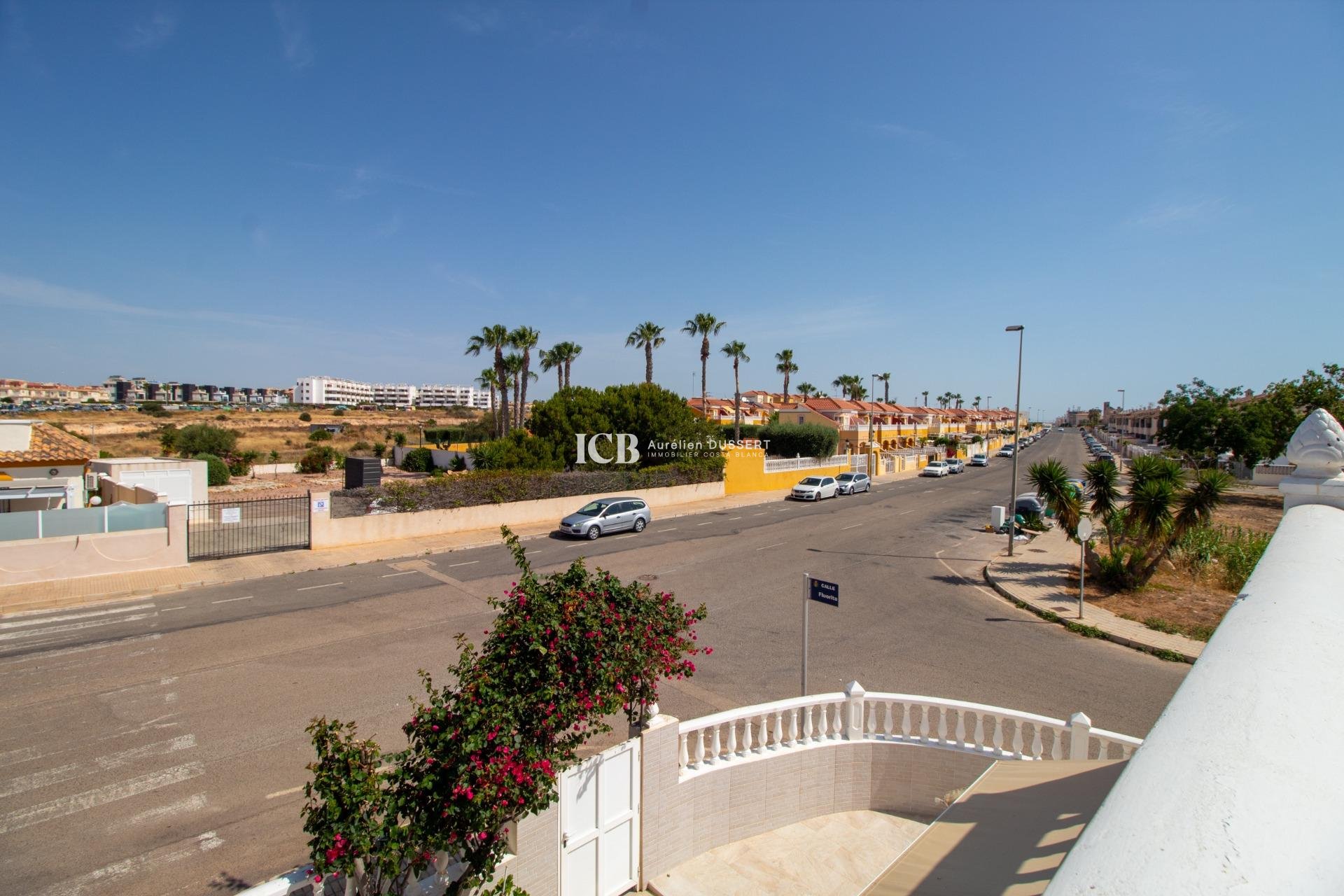Revente - Maison mitoyenne -
Orihuela Costa - La Regia