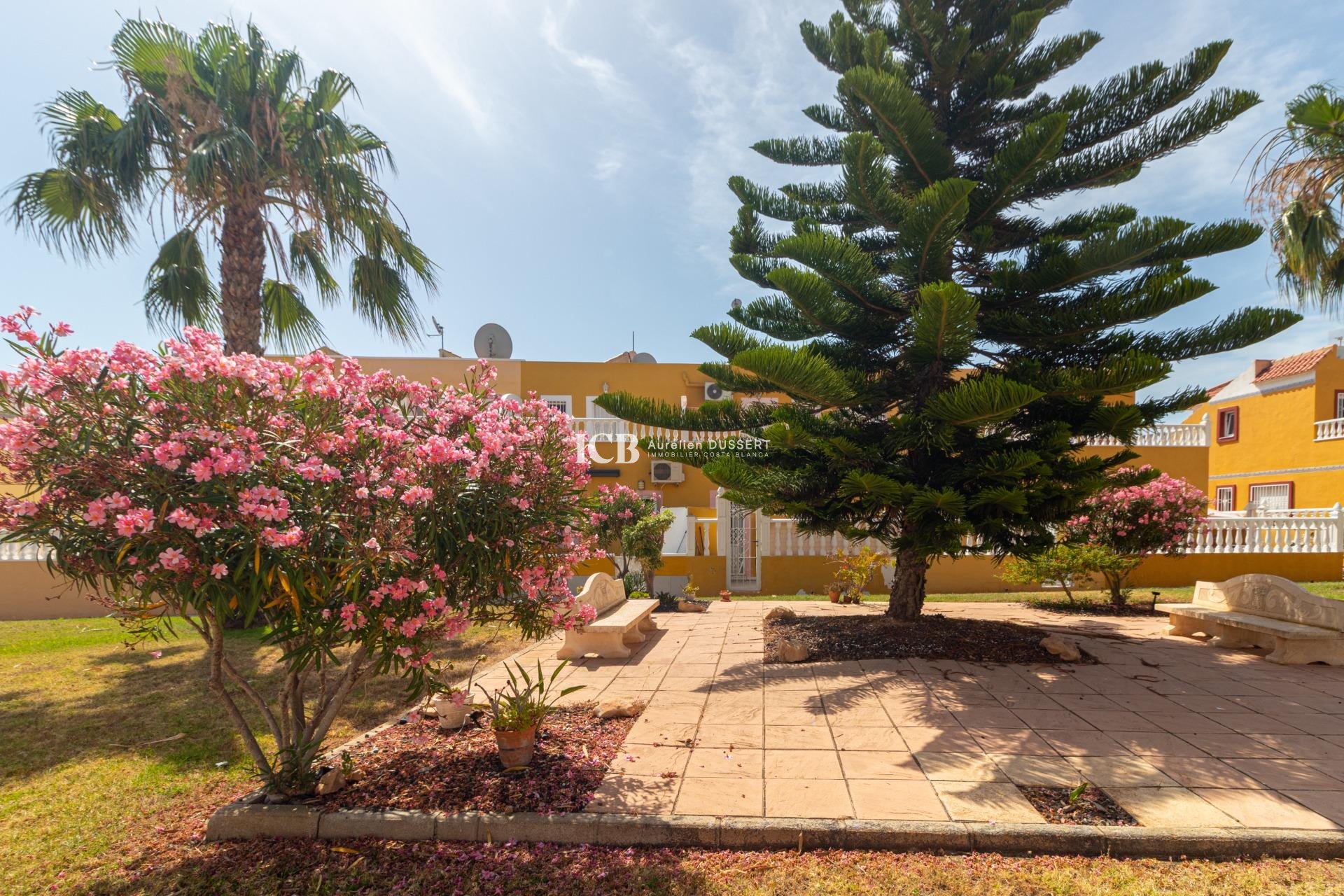 Revente - Maison mitoyenne -
Orihuela Costa - La Regia