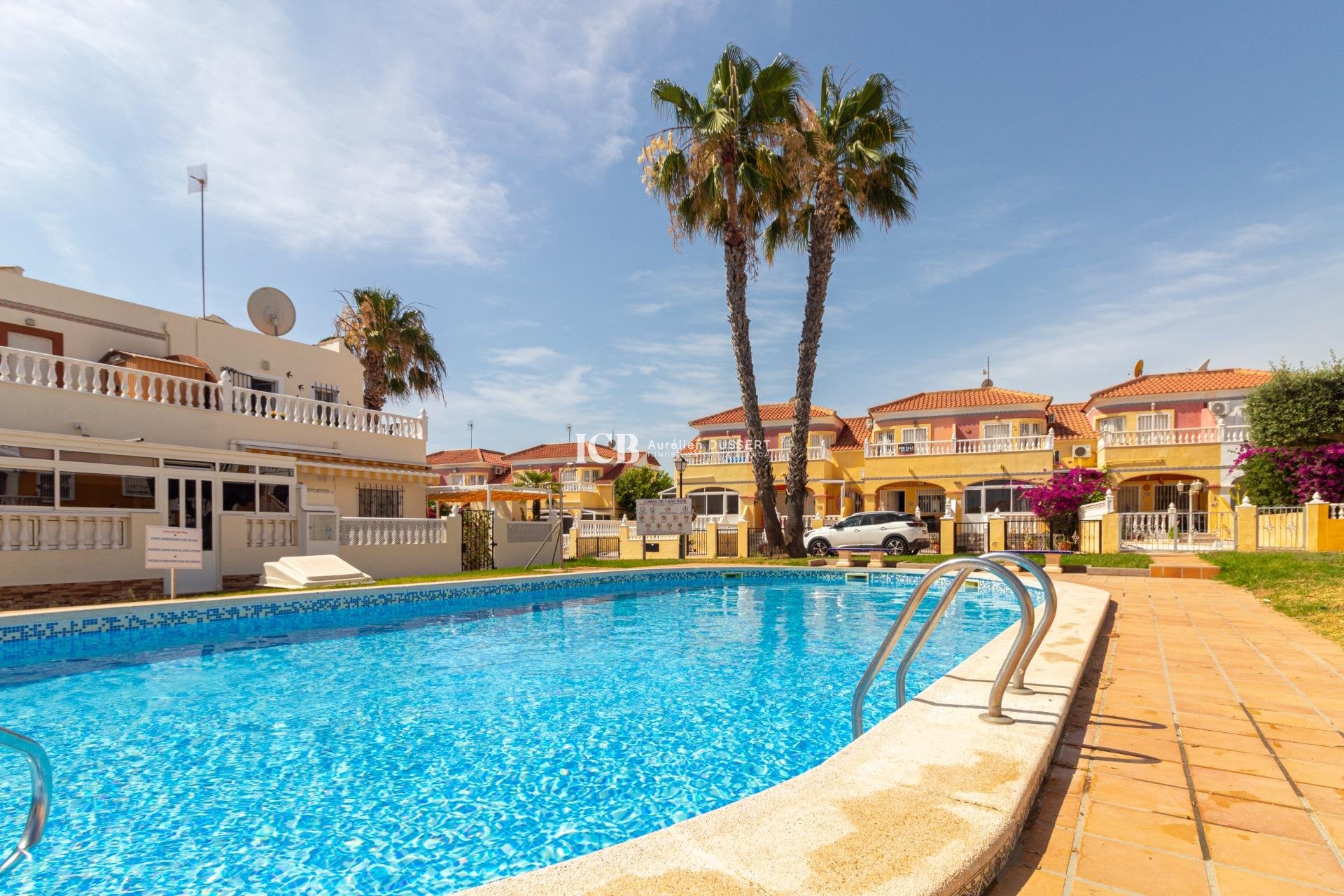 Revente - Maison mitoyenne -
Orihuela Costa - La Regia