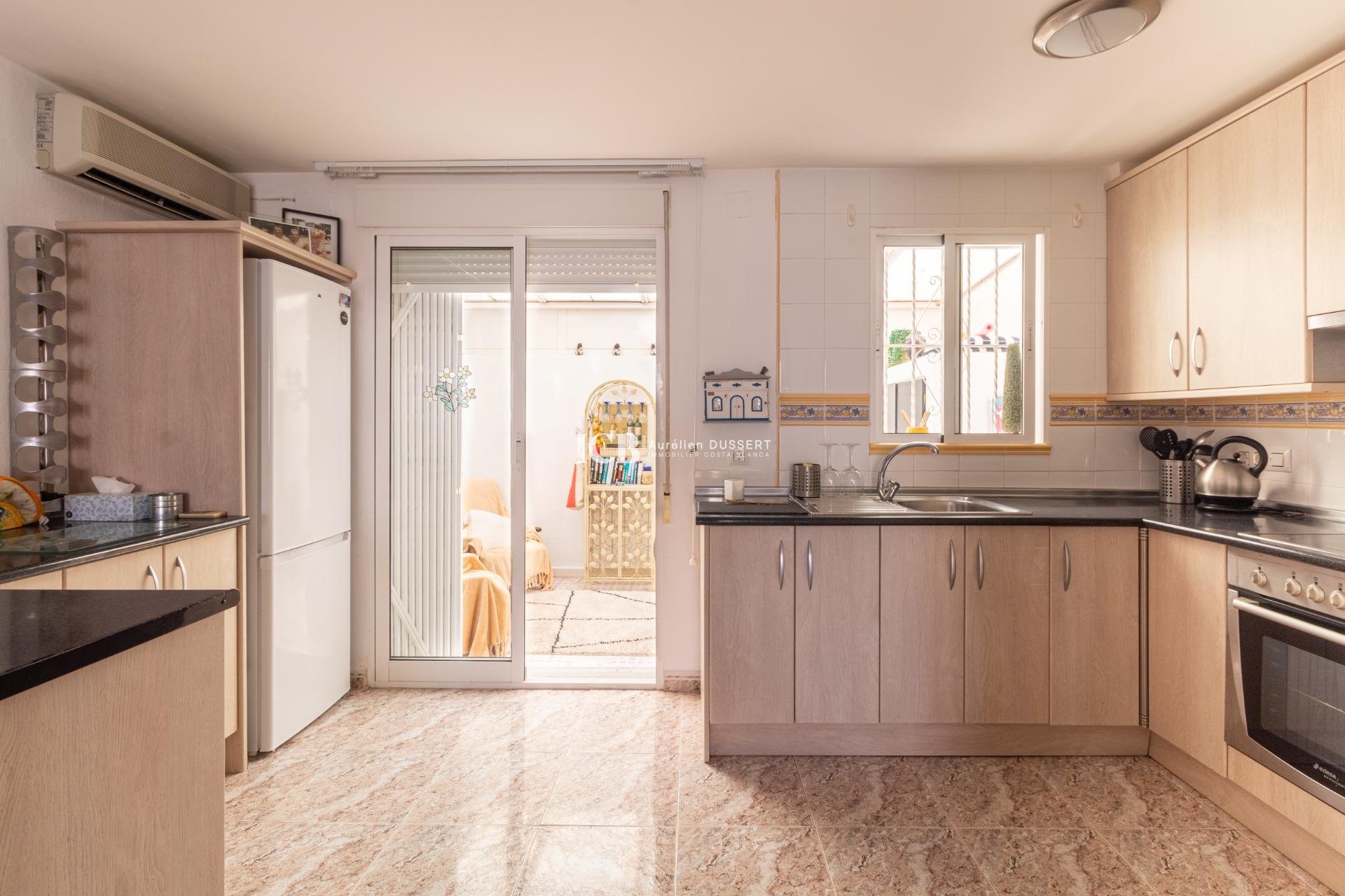 Revente - Maison mitoyenne -
Orihuela Costa - La Regia