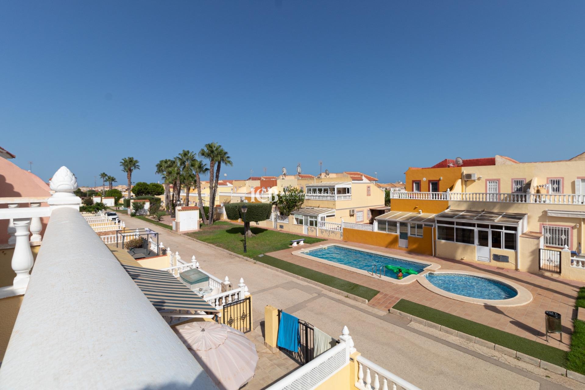 Revente - Maison mitoyenne -
Orihuela Costa - La Regia