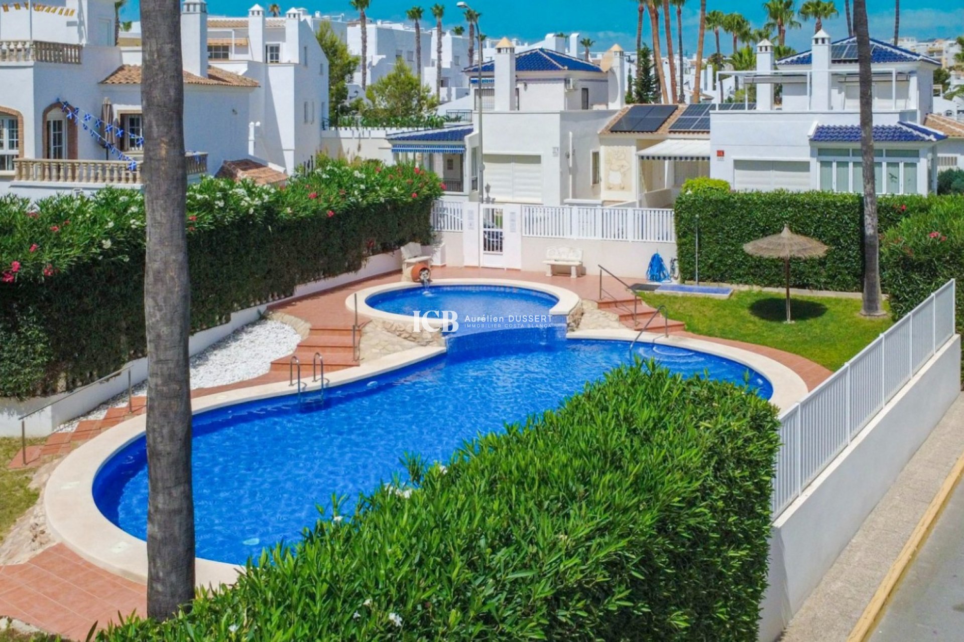 Revente - Maison mitoyenne -
Orihuela Costa - La Rioja