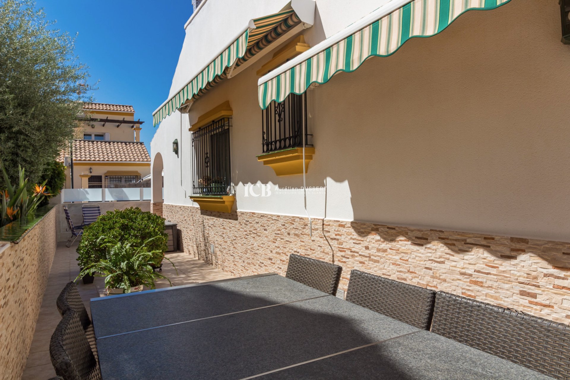 Revente - Maison mitoyenne -
Orihuela Costa - La Zenia