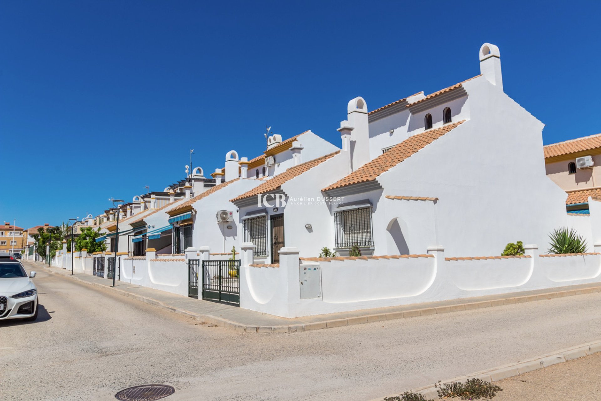 Revente - Maison mitoyenne -
Orihuela Costa - La Zenia