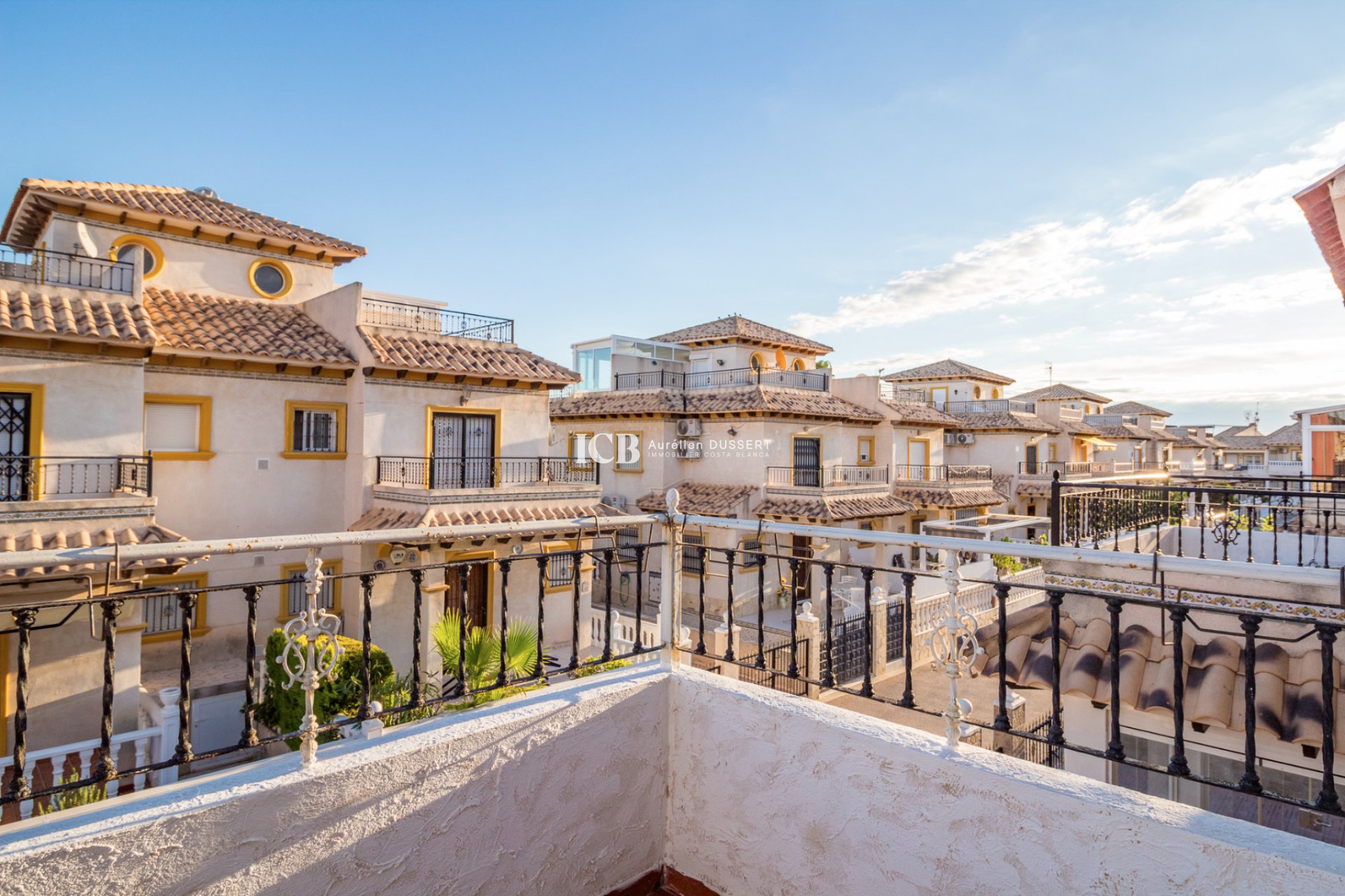 Revente - Maison mitoyenne -
Orihuela Costa - La Zenia