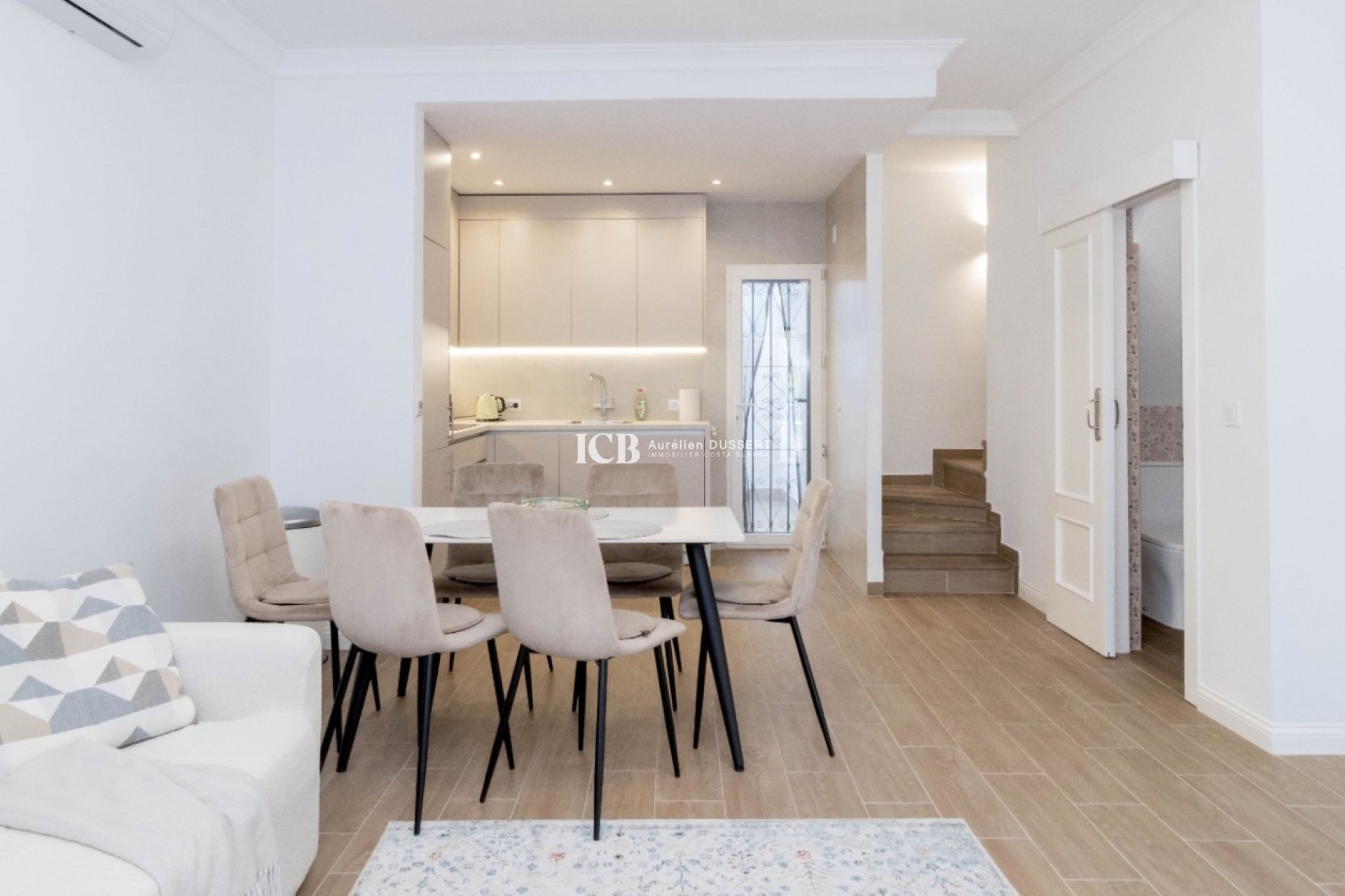 Revente - Maison mitoyenne -
Orihuela Costa - La Zenia