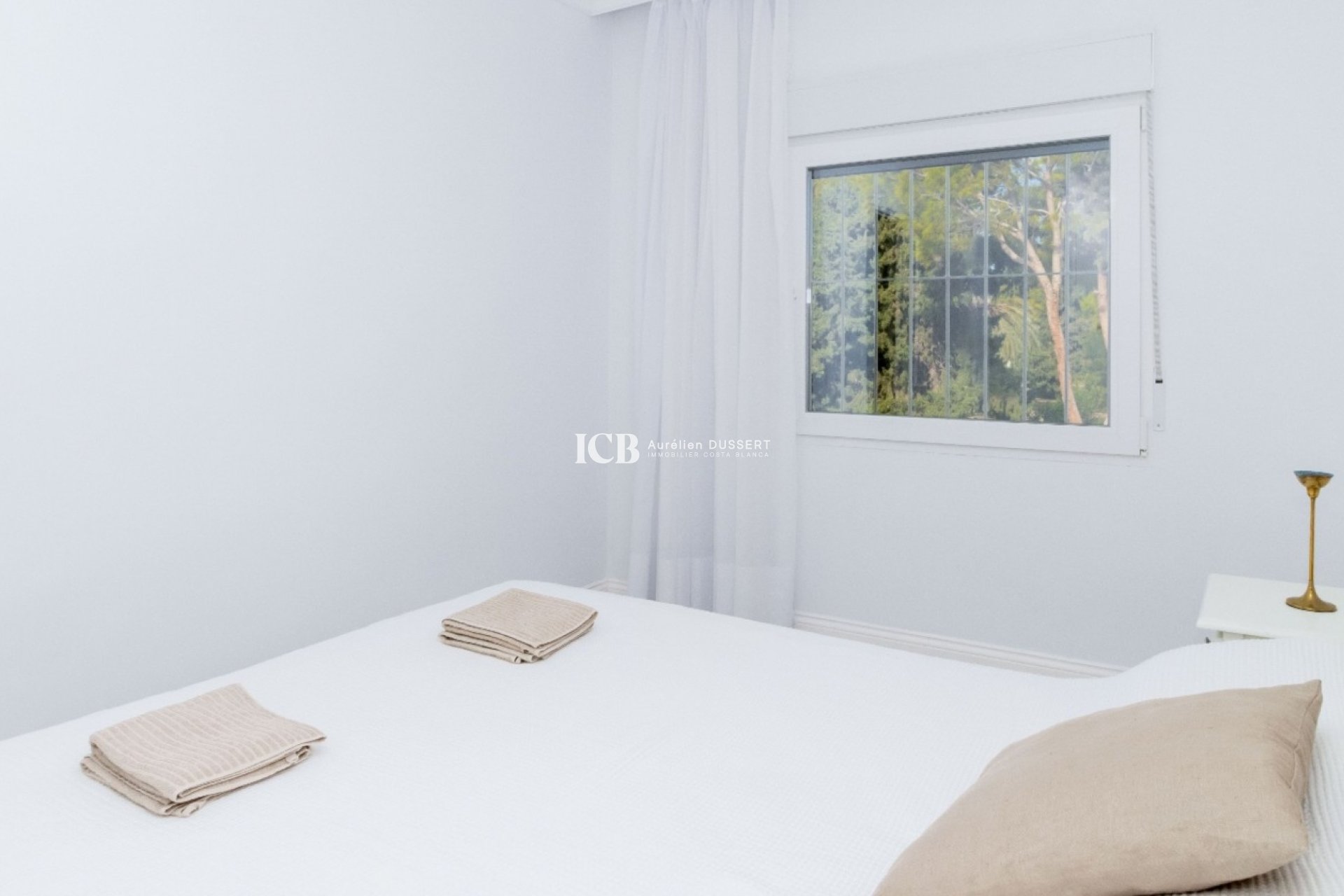 Revente - Maison mitoyenne -
Orihuela Costa - La Zenia