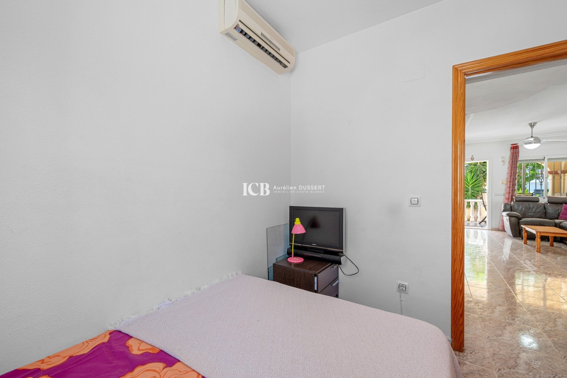 Revente - Maison mitoyenne -
Orihuela Costa - La Zenia