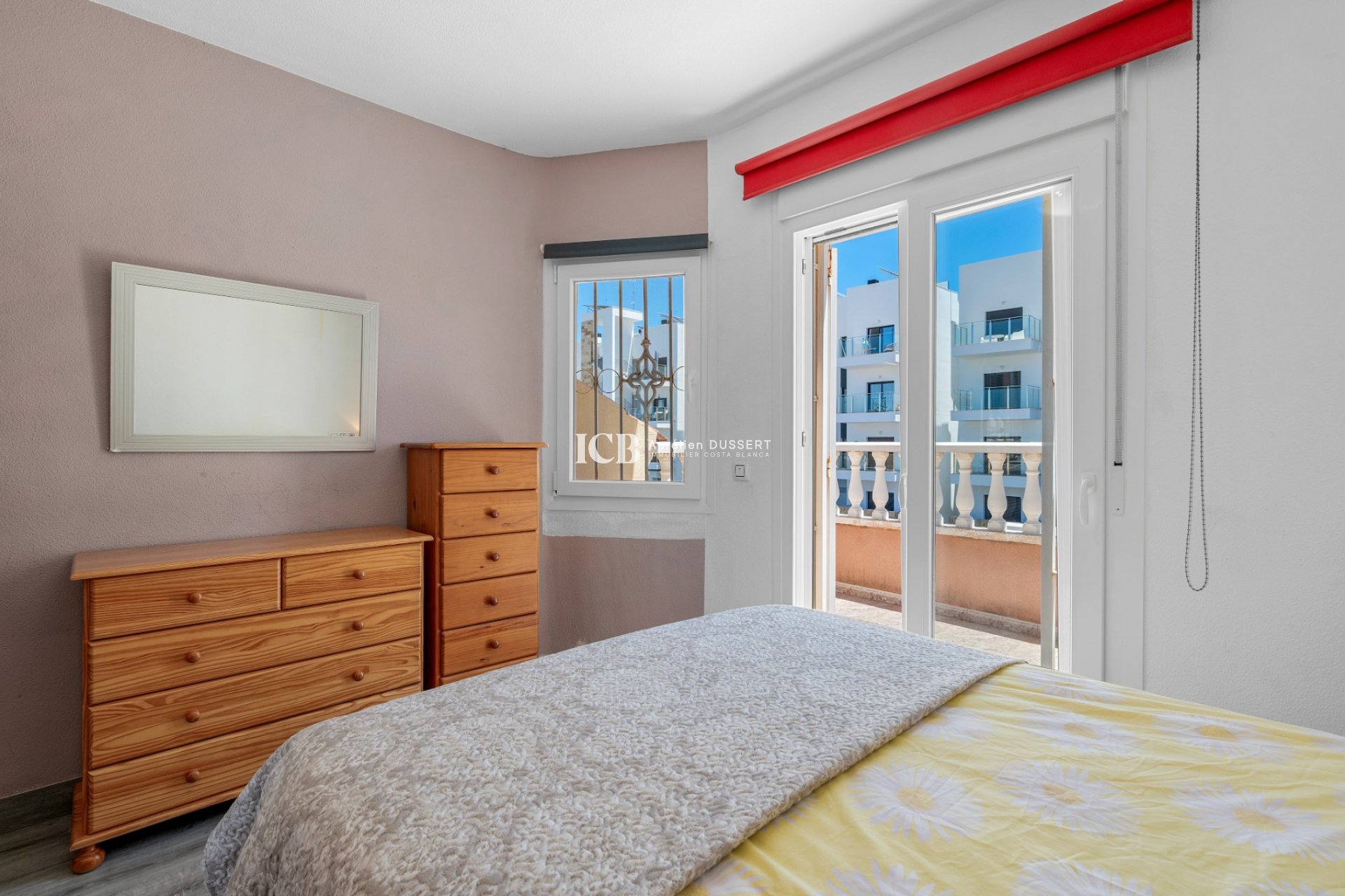 Revente - Maison mitoyenne -
Orihuela Costa - La Zenia