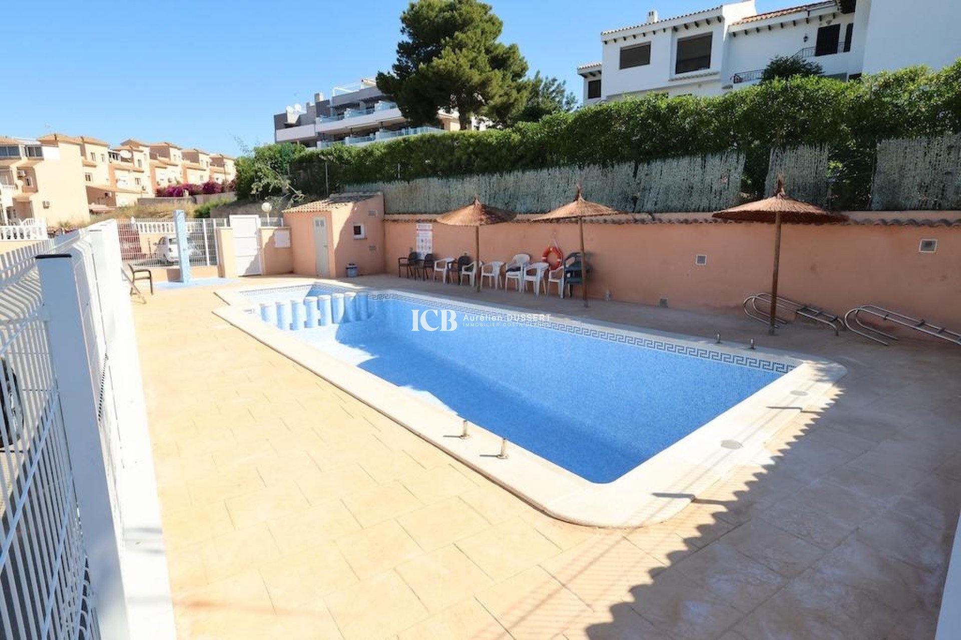 Revente - Maison mitoyenne -
Orihuela Costa - La Zenia
