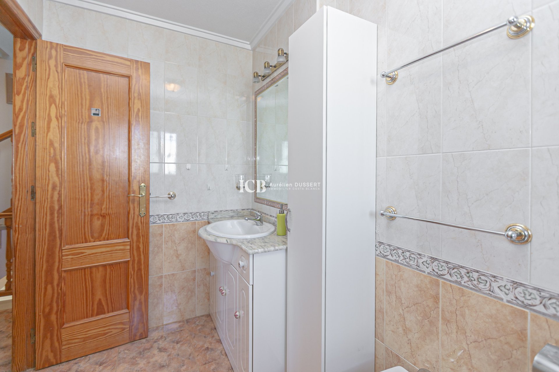 Revente - Maison mitoyenne -
Orihuela Costa - La Zenia