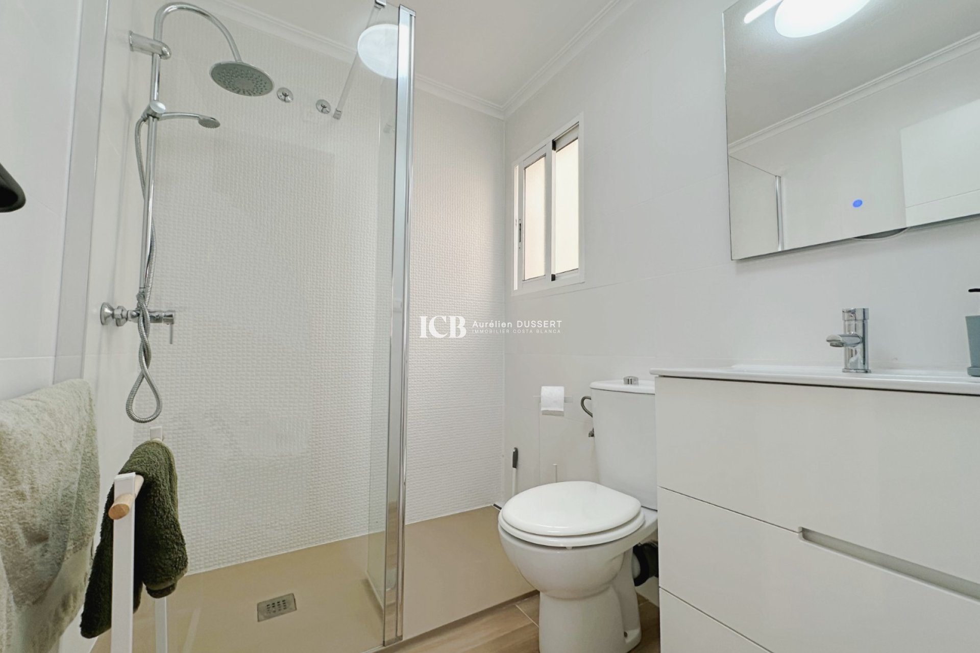 Revente - Maison mitoyenne -
Orihuela Costa - La Zenia