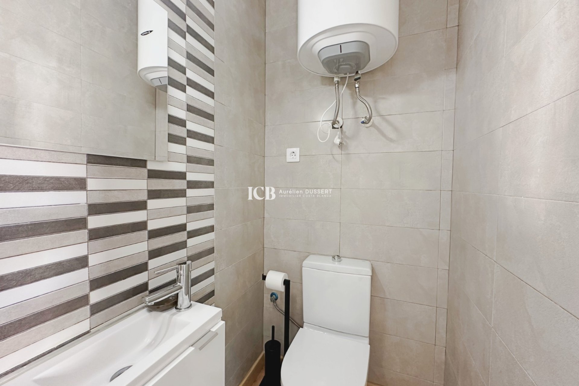 Revente - Maison mitoyenne -
Orihuela Costa - La Zenia
