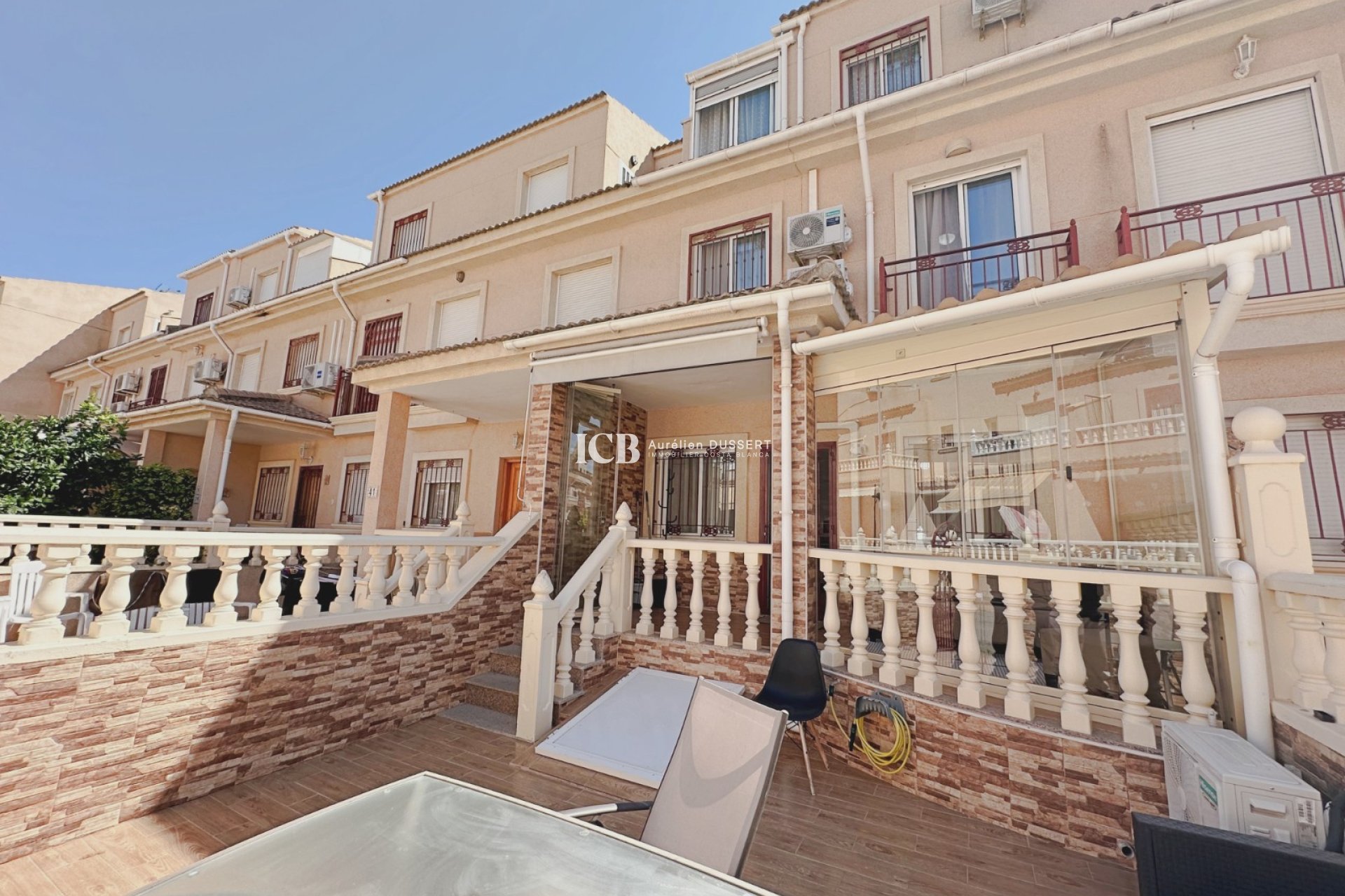 Revente - Maison mitoyenne -
Orihuela Costa - La Zenia