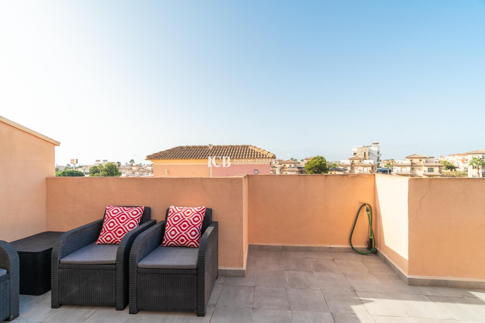 Revente - Maison mitoyenne -
Orihuela Costa - La Zenia