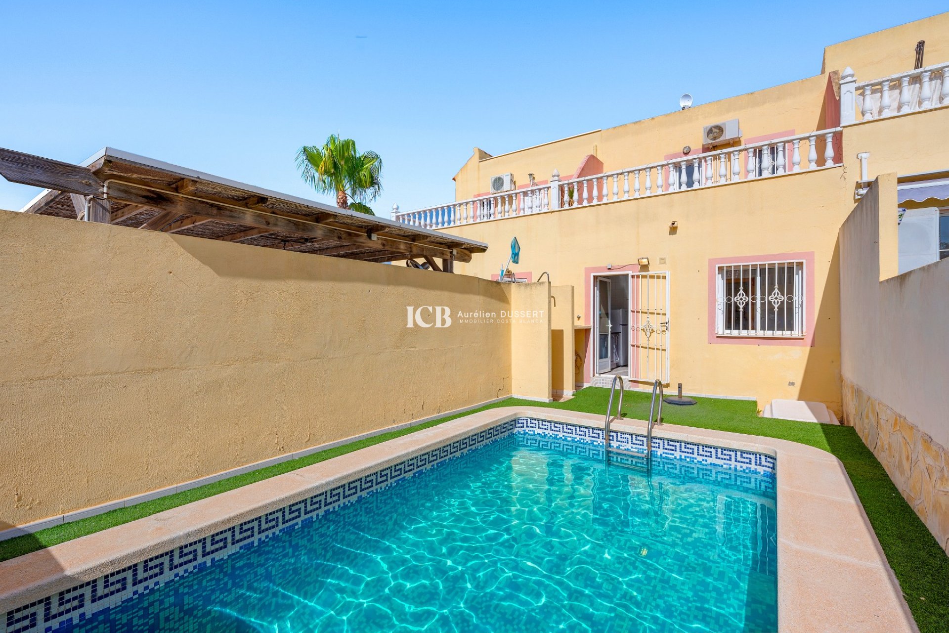 Revente - Maison mitoyenne -
Orihuela Costa - Las Filipinas
