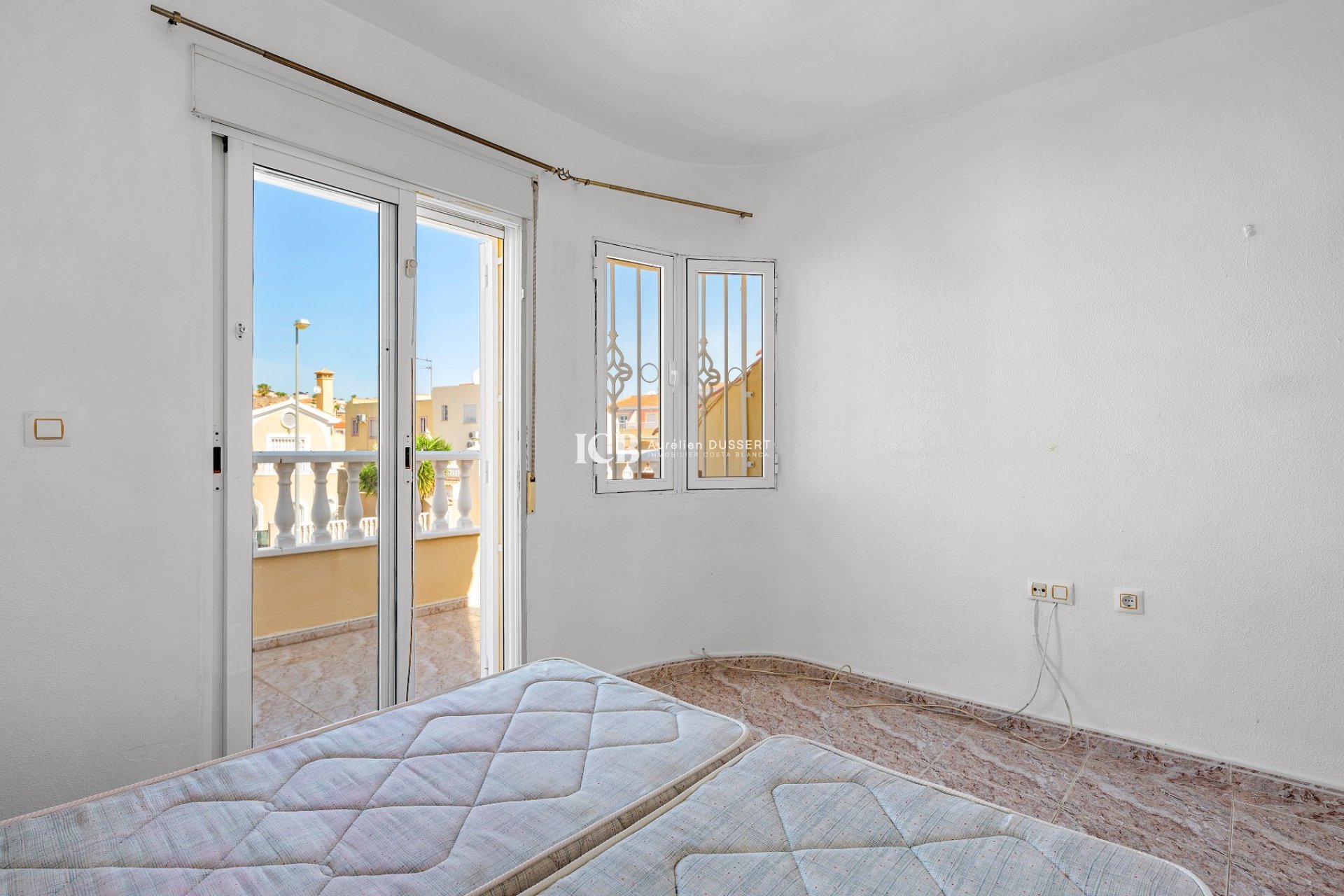 Revente - Maison mitoyenne -
Orihuela Costa - Las Filipinas