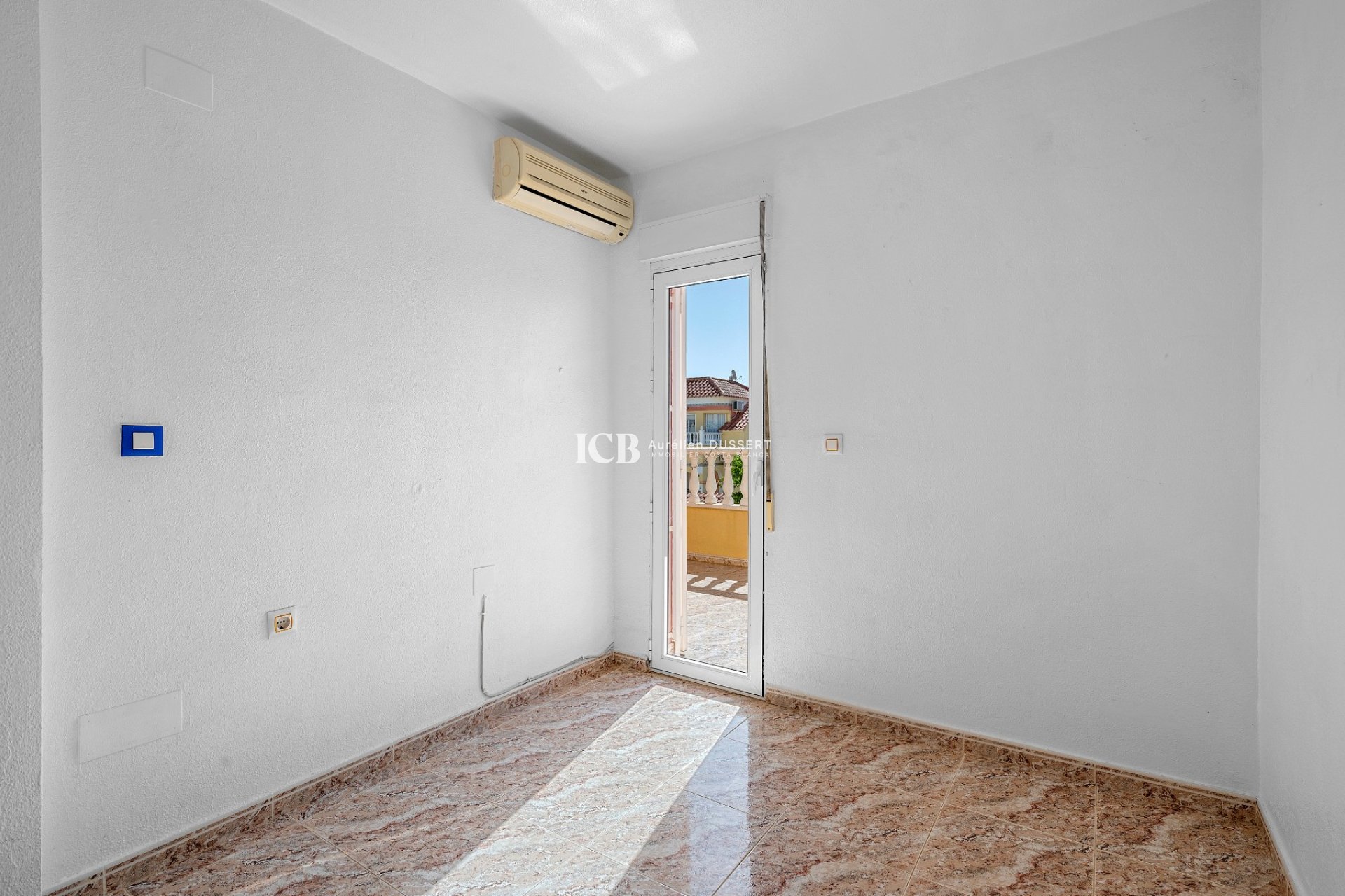 Revente - Maison mitoyenne -
Orihuela Costa - Las Filipinas