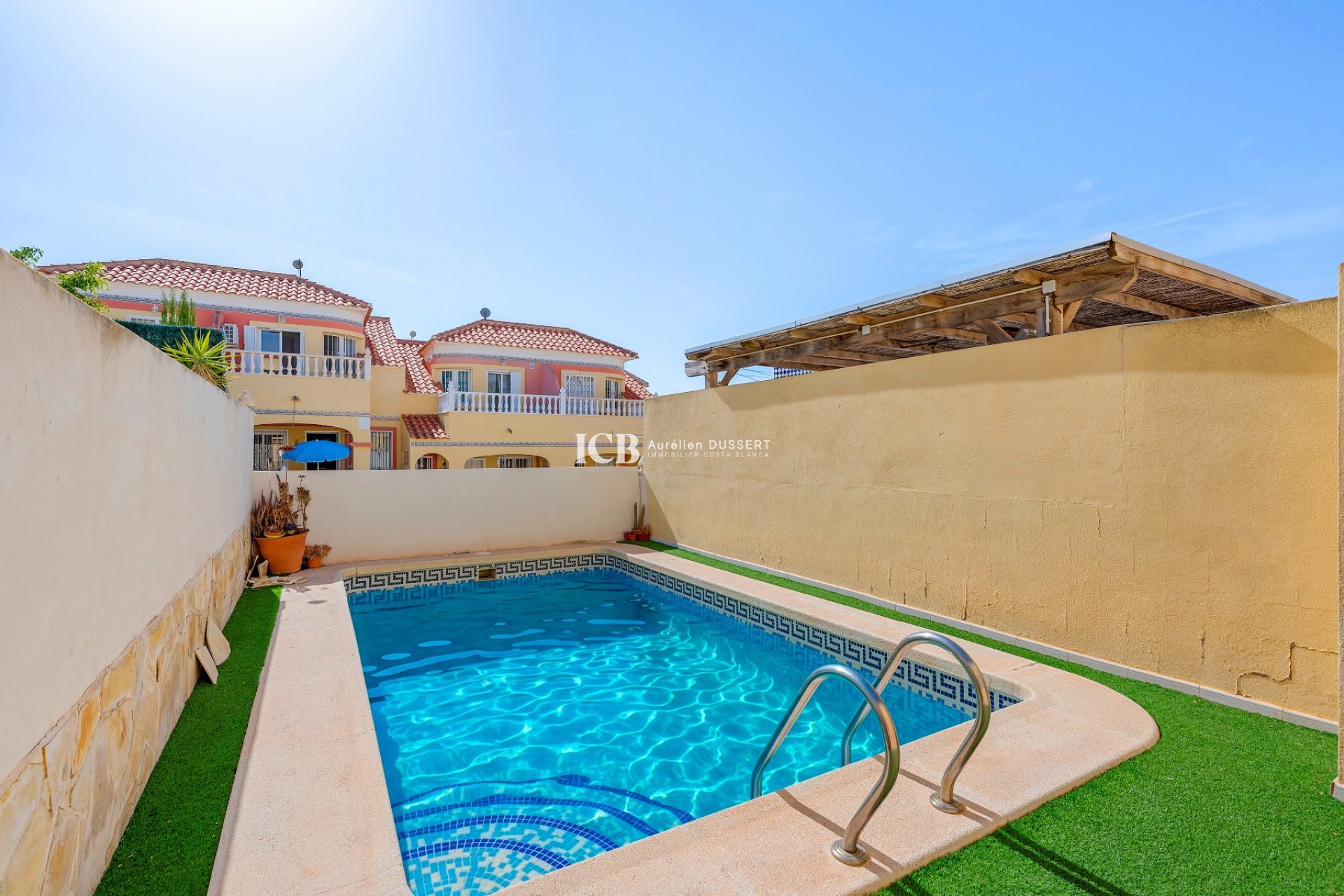 Revente - Maison mitoyenne -
Orihuela Costa - Las Filipinas