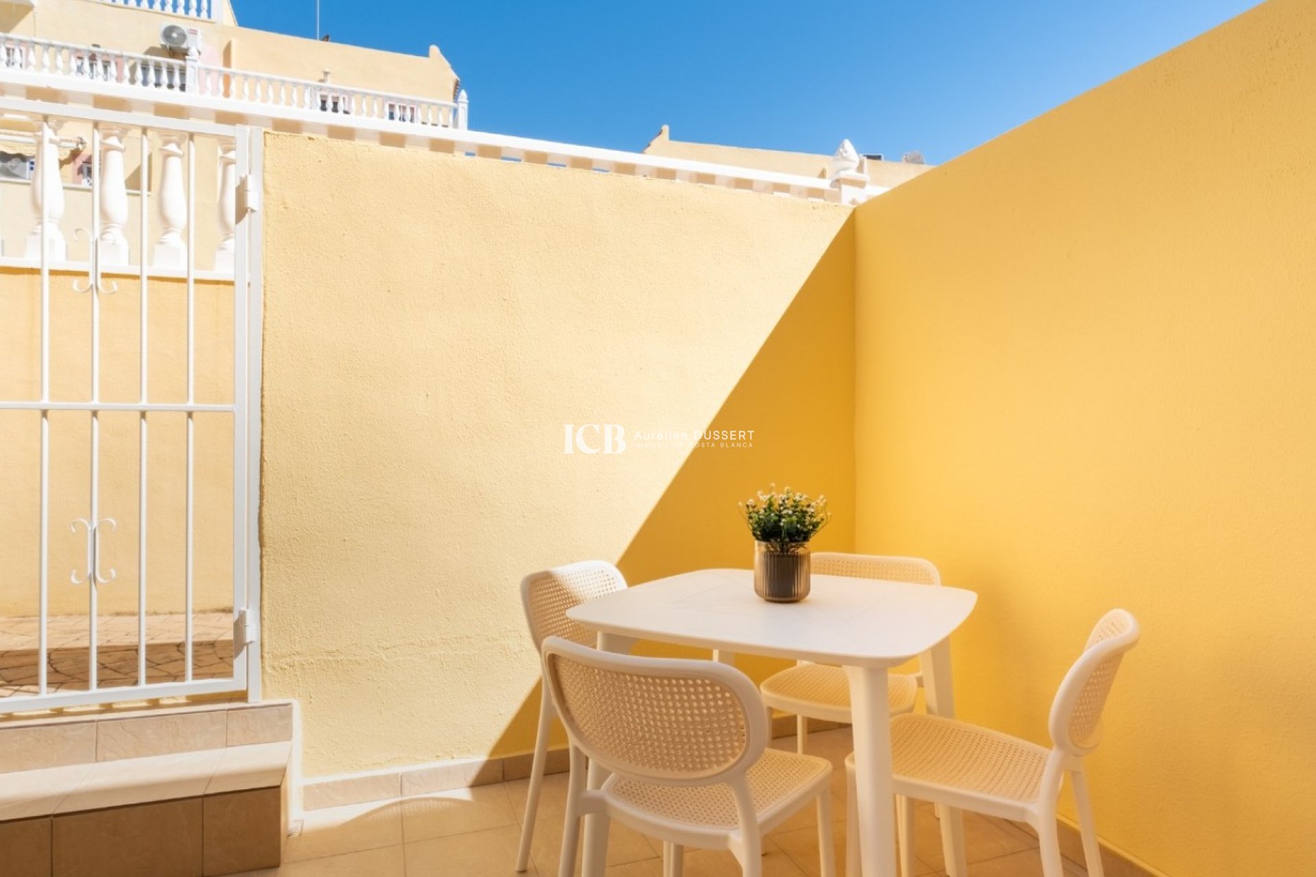Revente - Maison mitoyenne -
Orihuela Costa - Las Filipinas