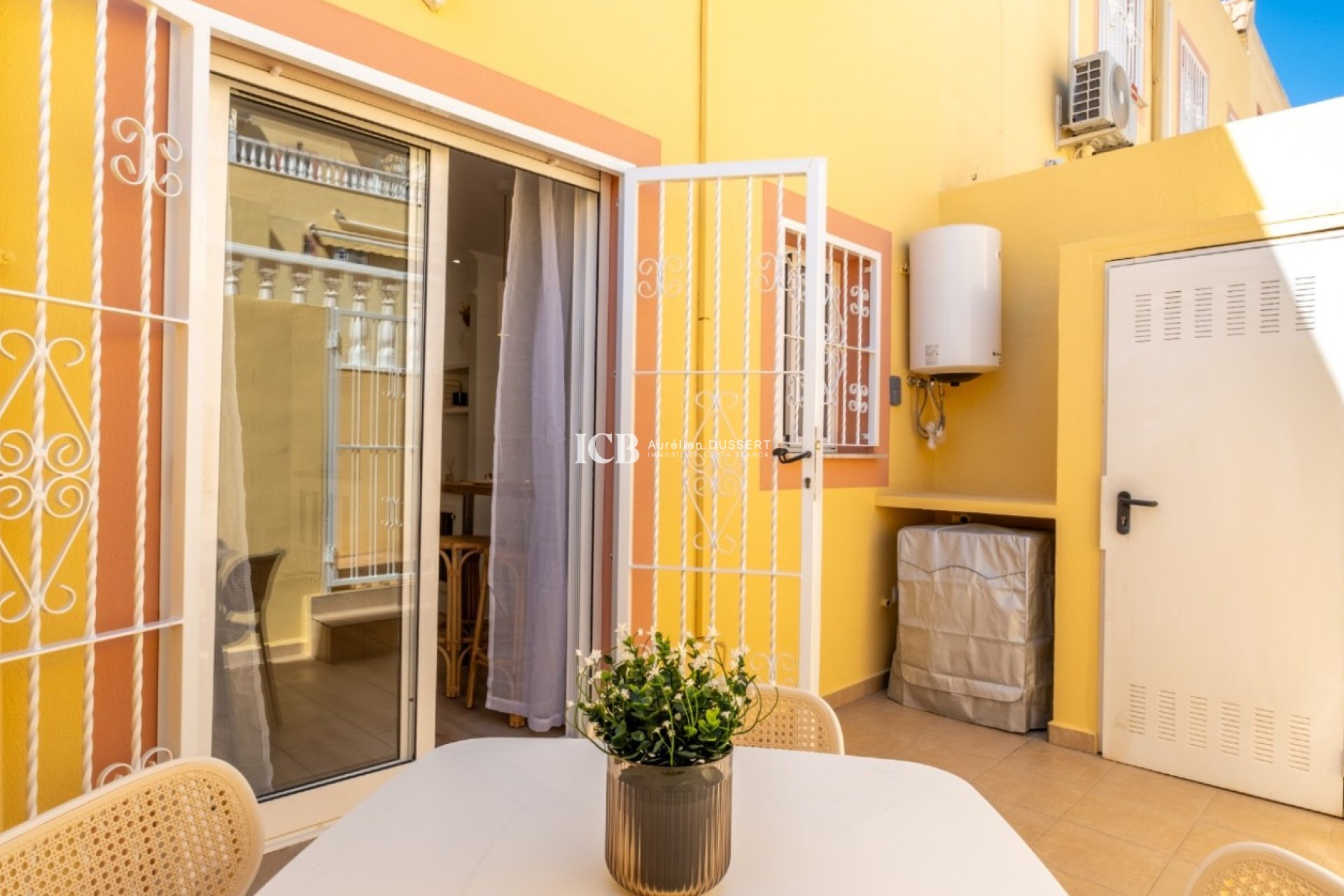 Revente - Maison mitoyenne -
Orihuela Costa - Las Filipinas