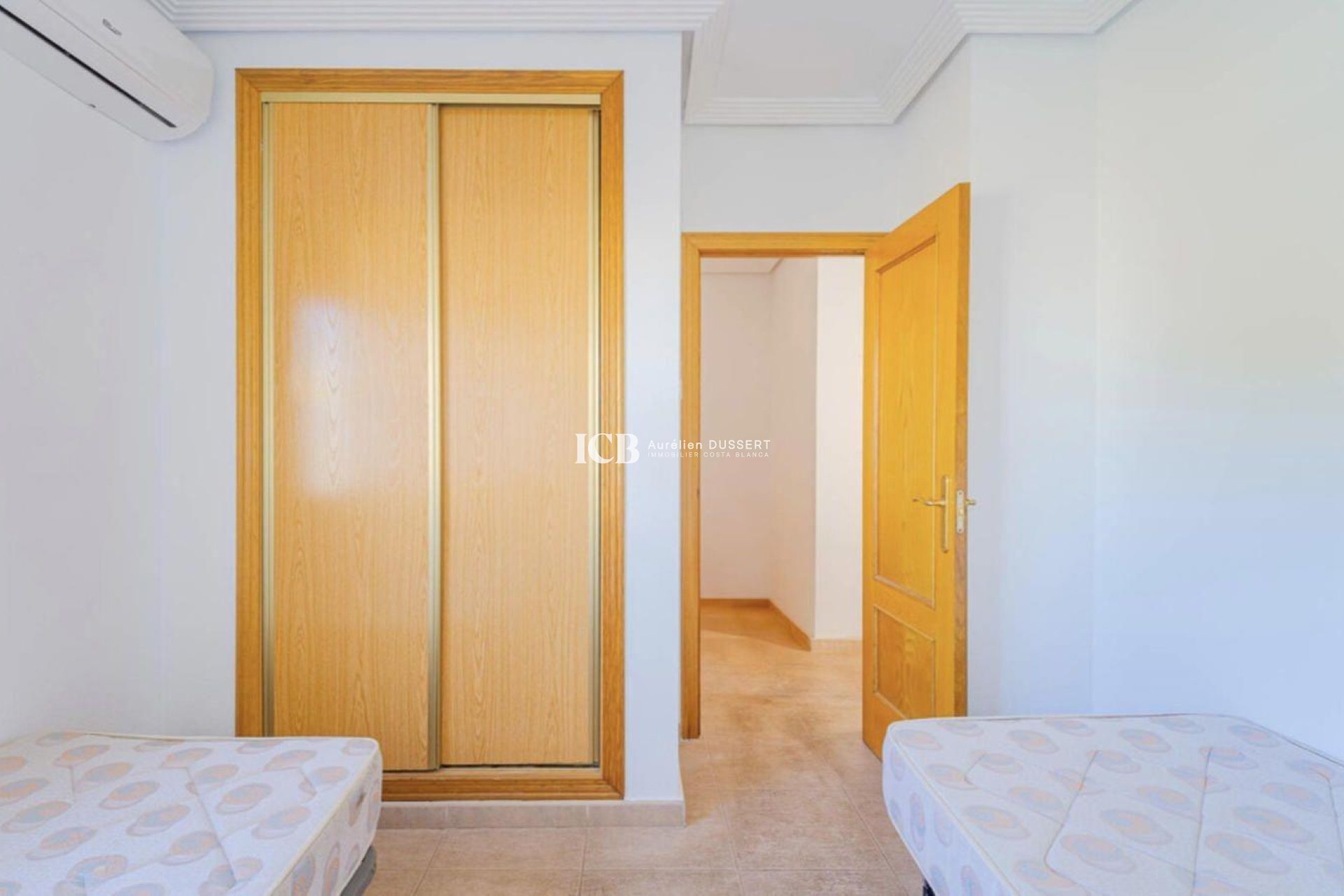 Revente - Maison mitoyenne -
Orihuela Costa - Los Altos