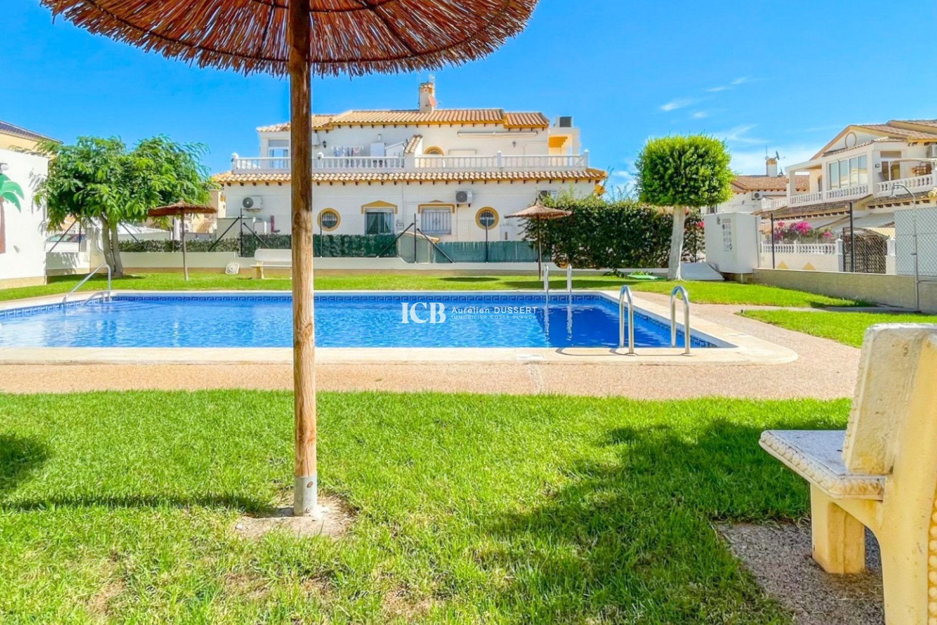 Revente - Maison mitoyenne -
Orihuela Costa - Los Altos